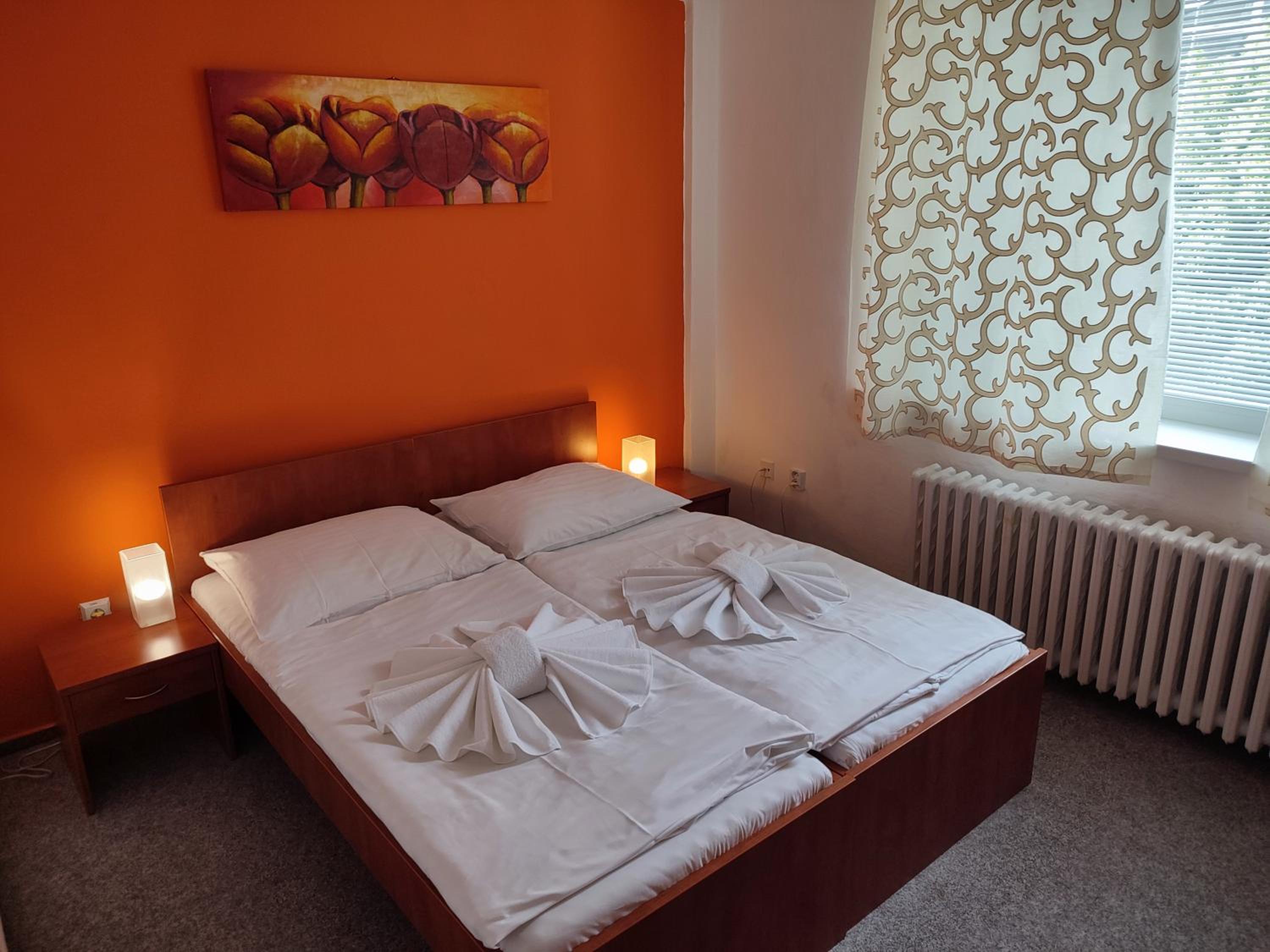 Economy Lux Twin Room - Photo 4