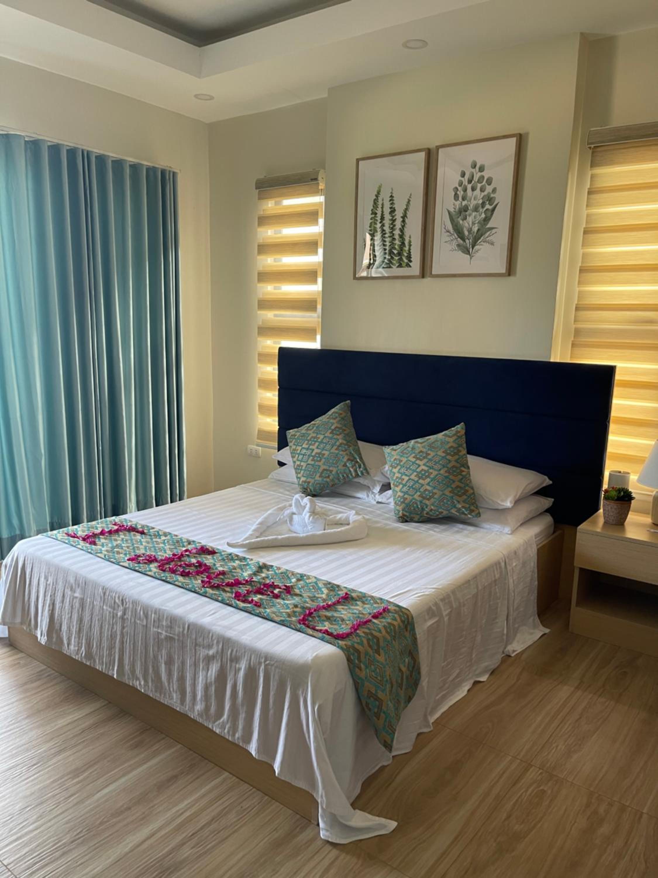 Deluxe Double or Twin Room with Pool View - Photo 1