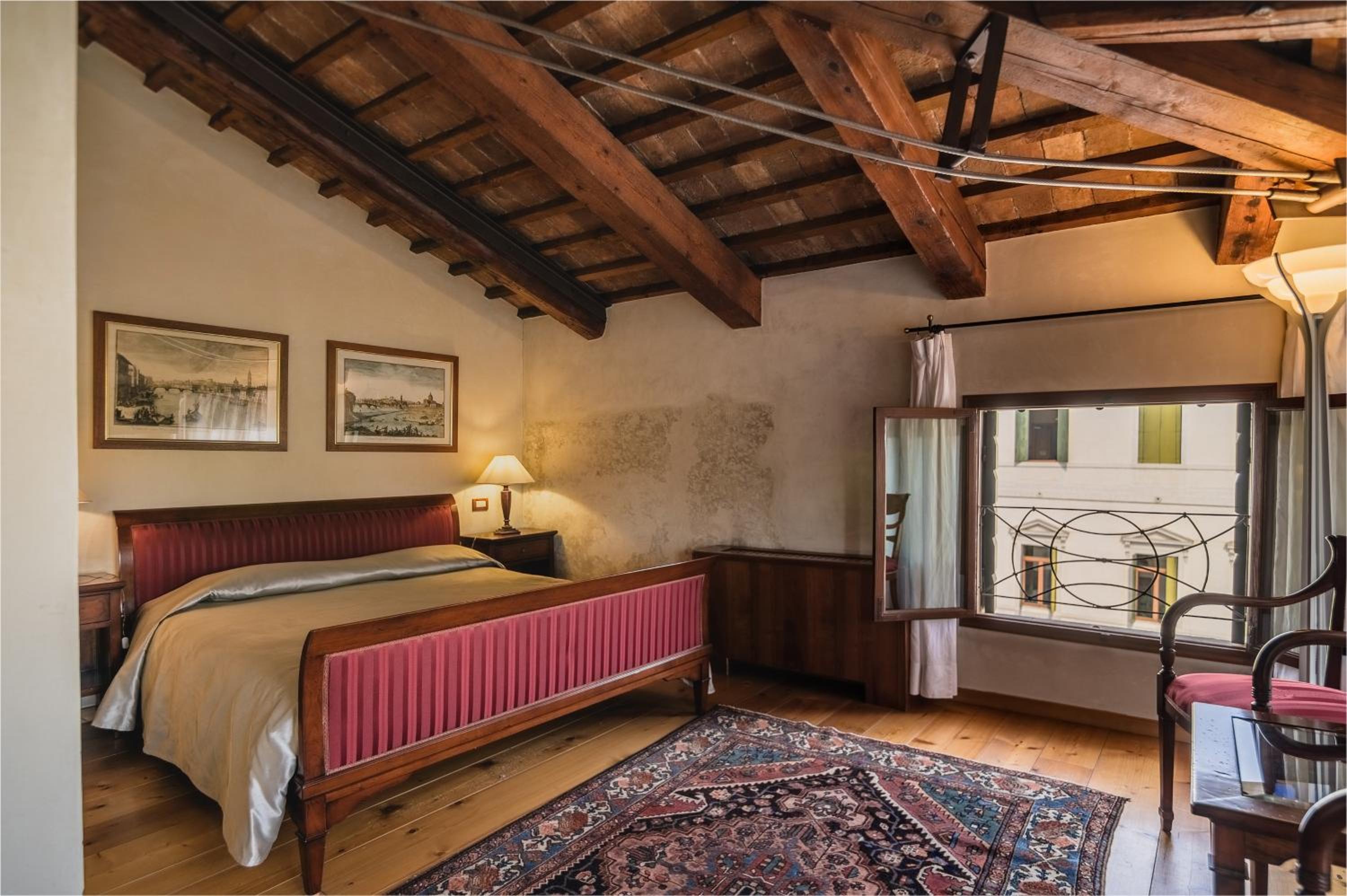 Superior Double Room - Photo 3