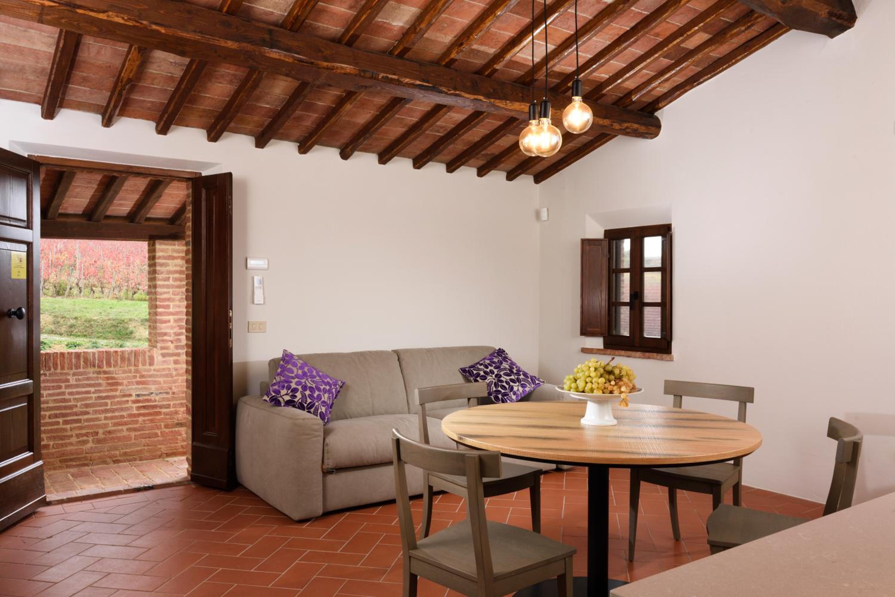 Two-Bedroom Apartment - Separate Building - Photo 3