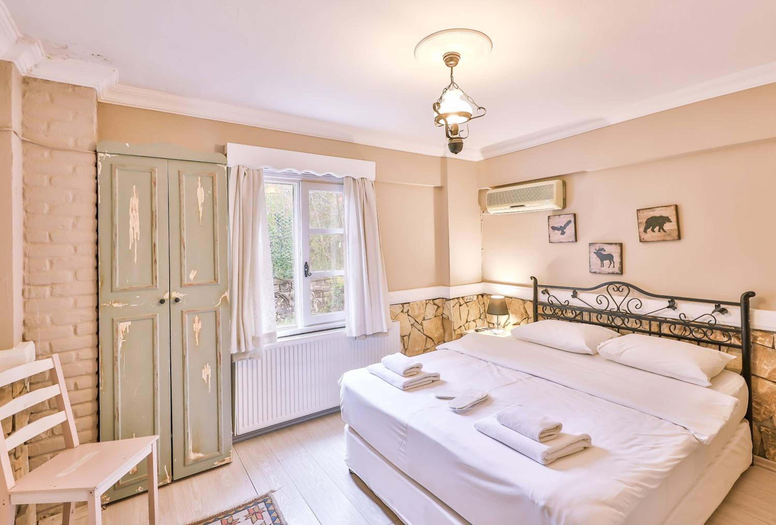 Standard Double Room photo 1