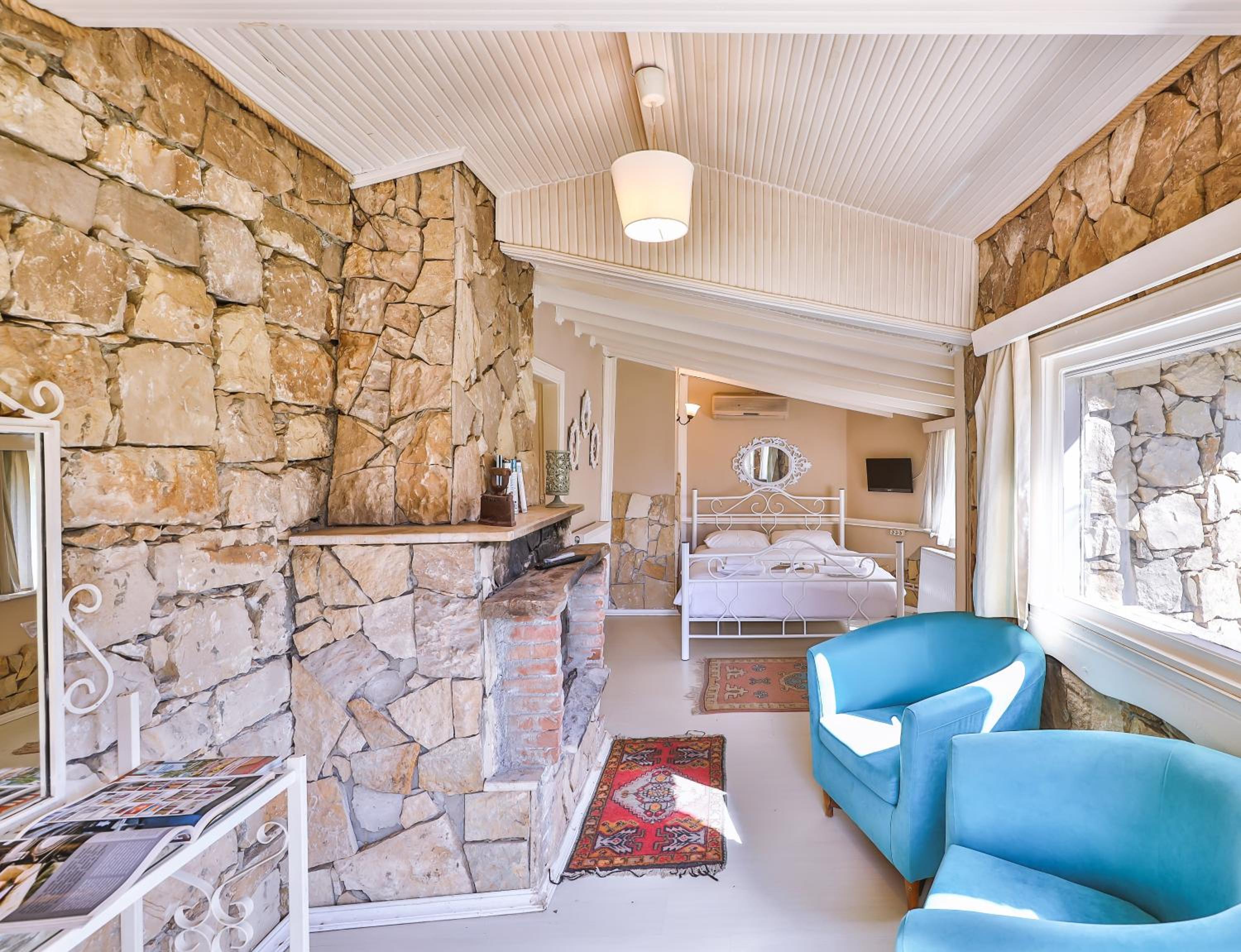 Deluxe Bungalow photo 1