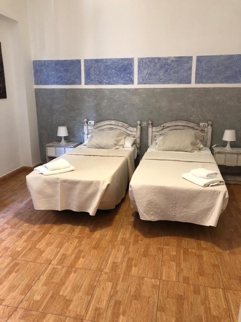 Quadruple Room - Photo 3