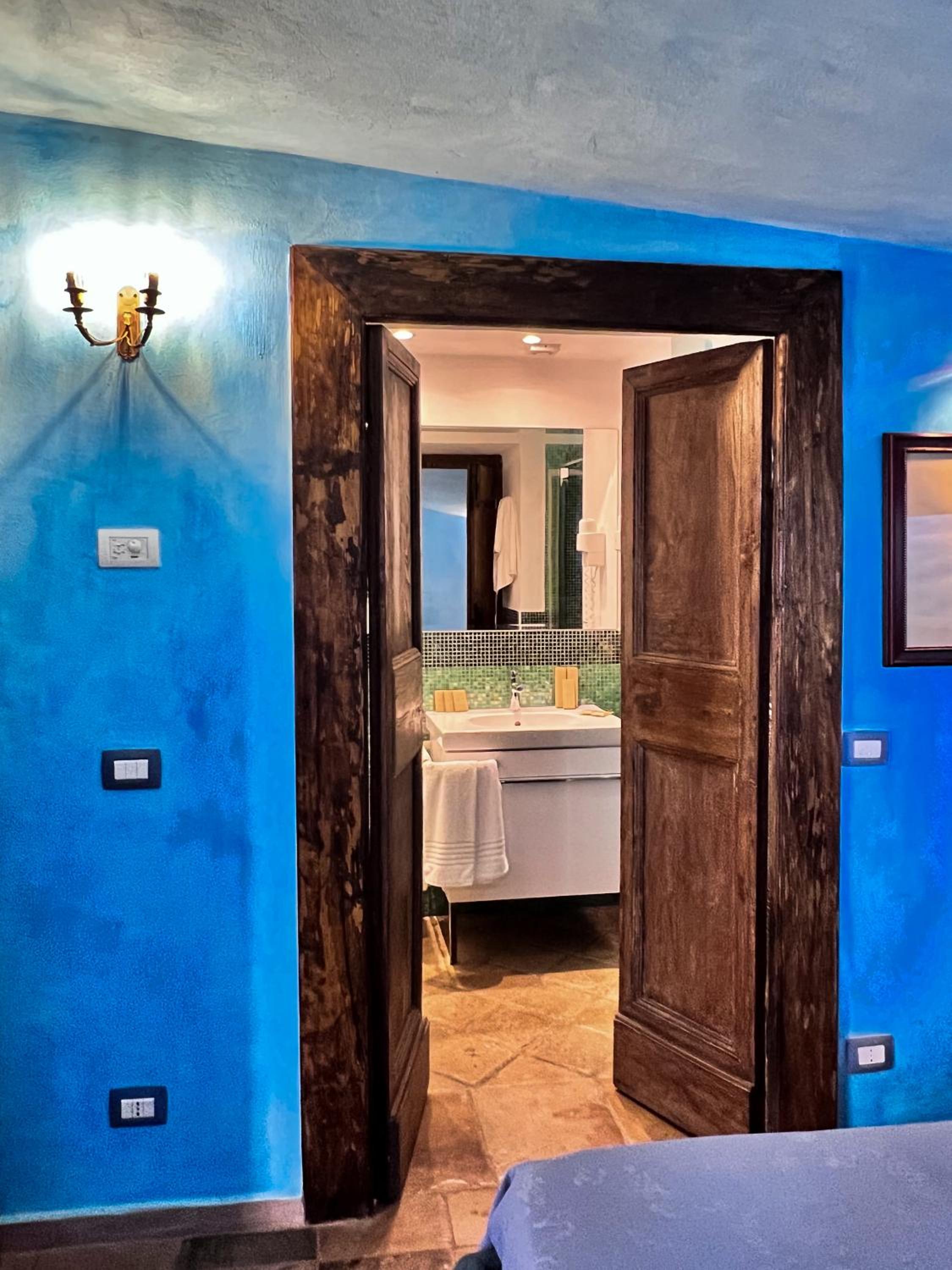 Duplex Suite - Photo 8