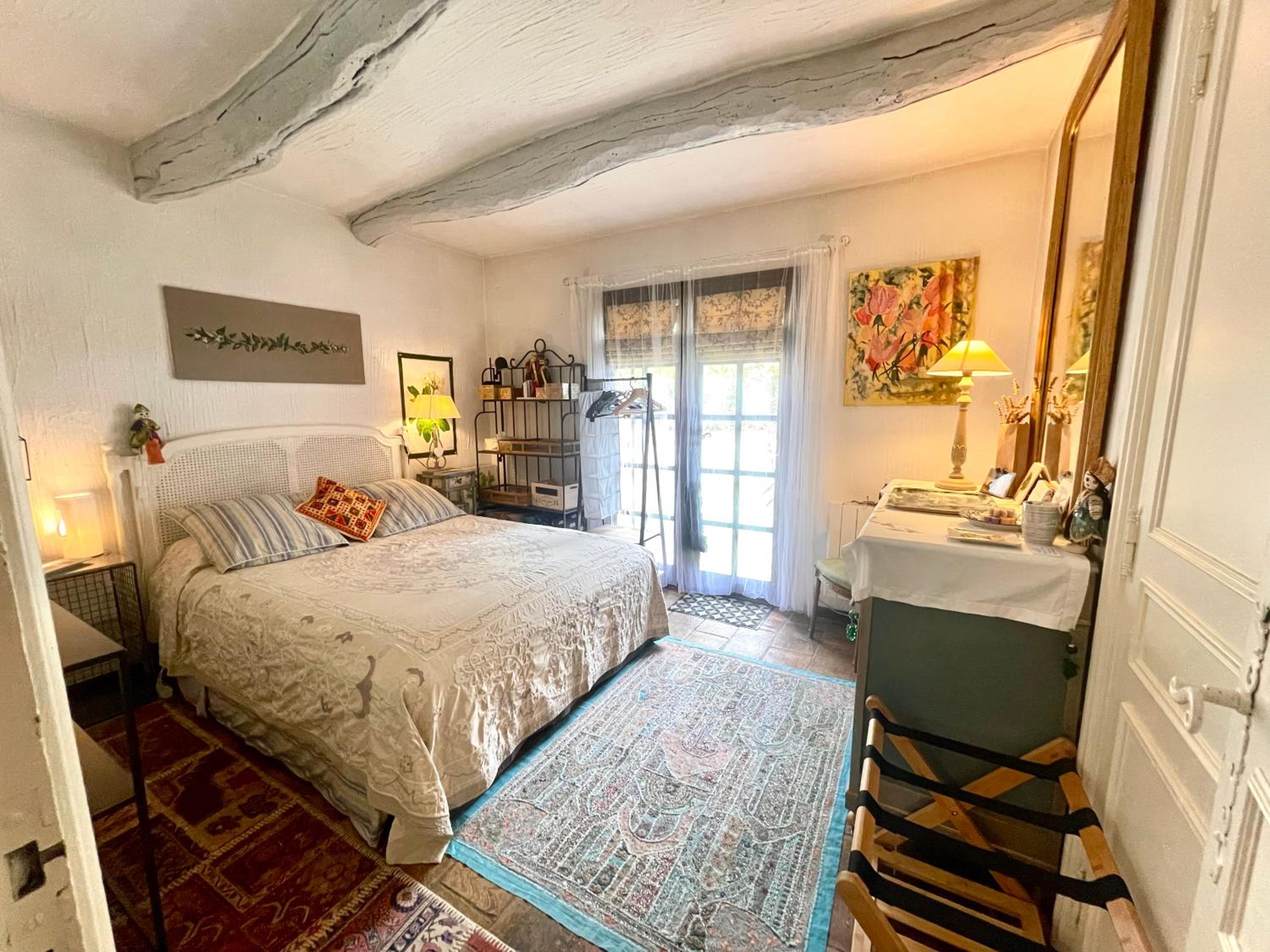 Double Room with Shared Bathroom