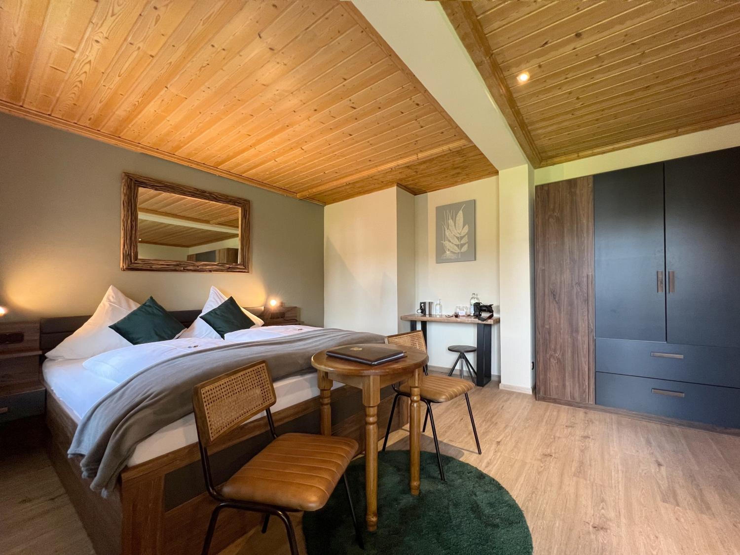 Double Room with Balcony and Garden View photo 1