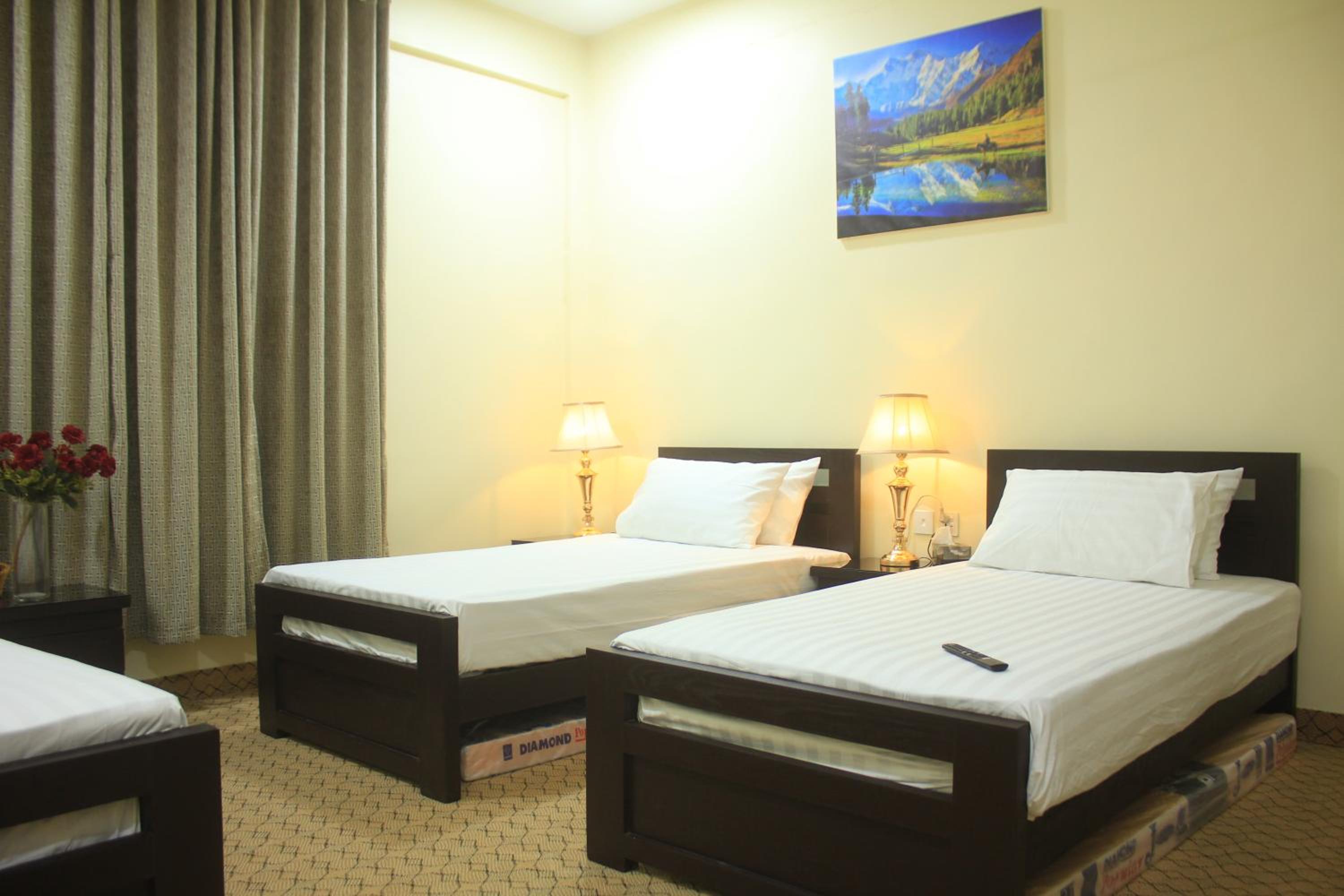 Deluxe Triple Room photo 2