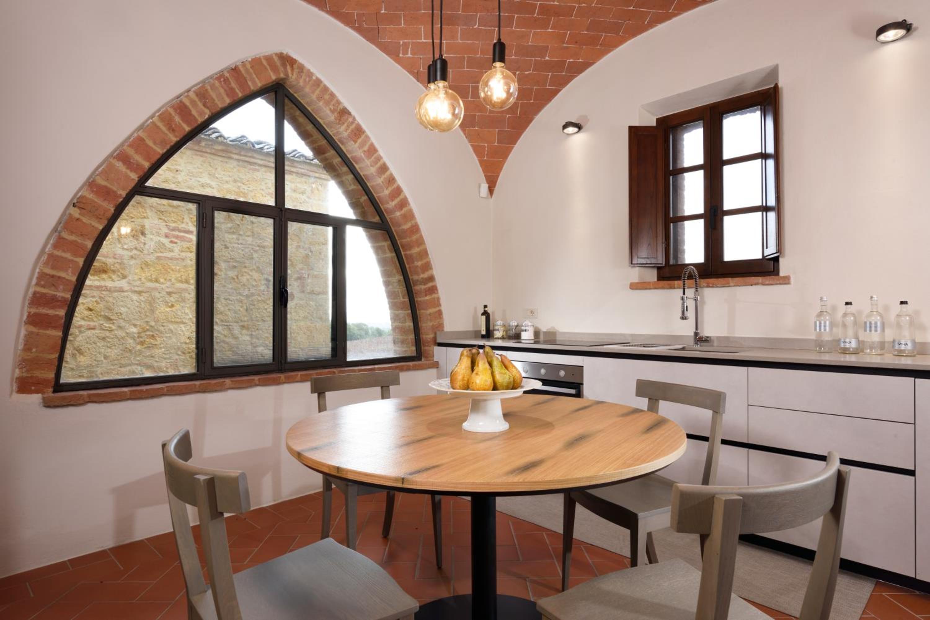 Two-Bedroom Apartment - Separate Building - Photo 14