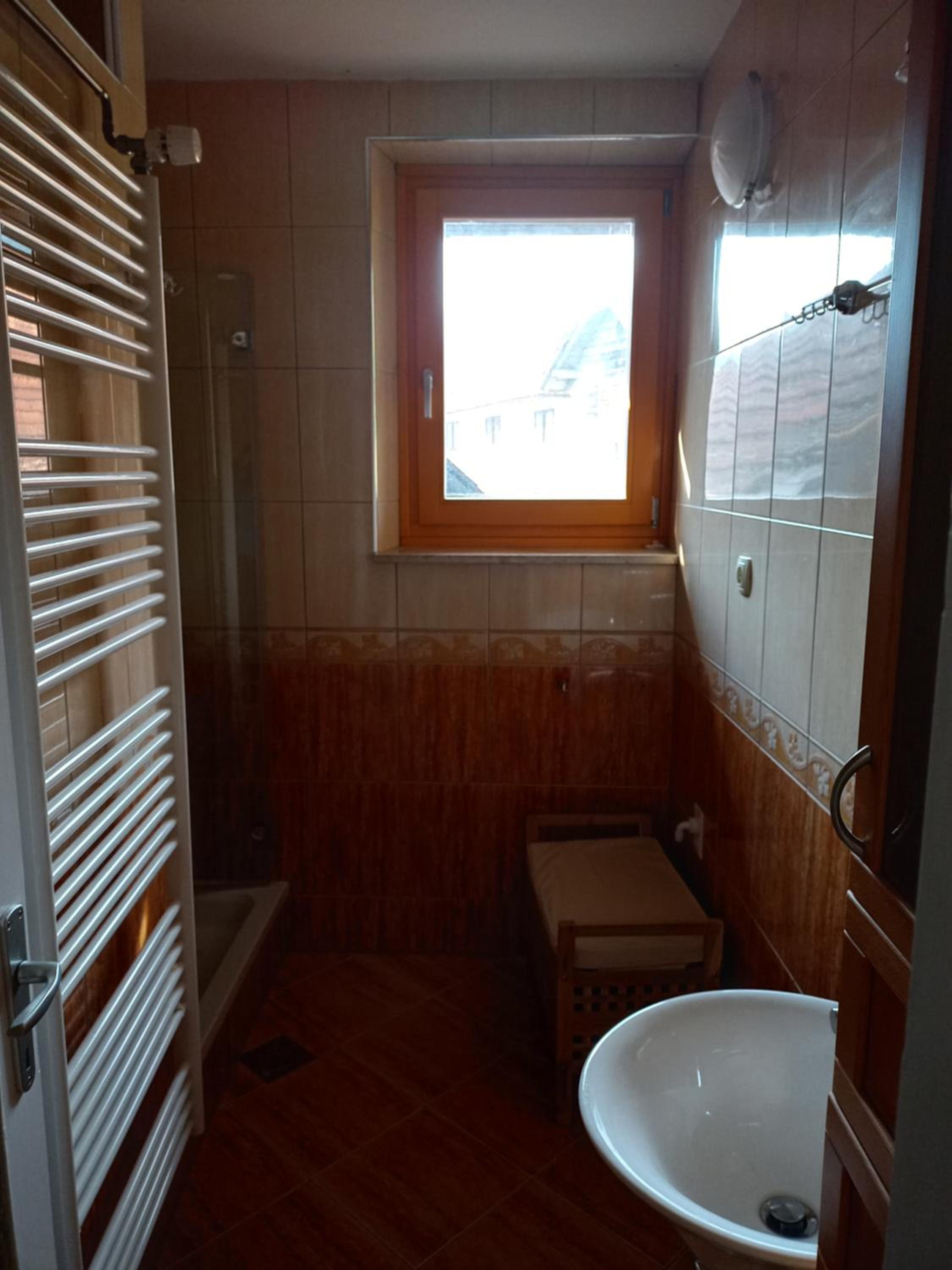 Apartment with Balcony photo 3