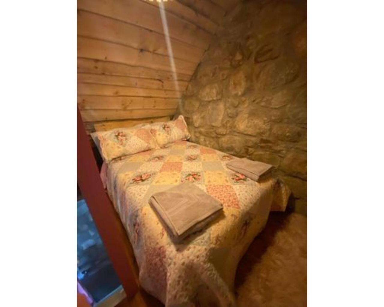 One-Bedroom Cottage - Photo 1