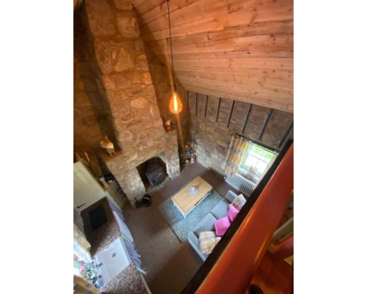 One-Bedroom Cottage - Photo 2