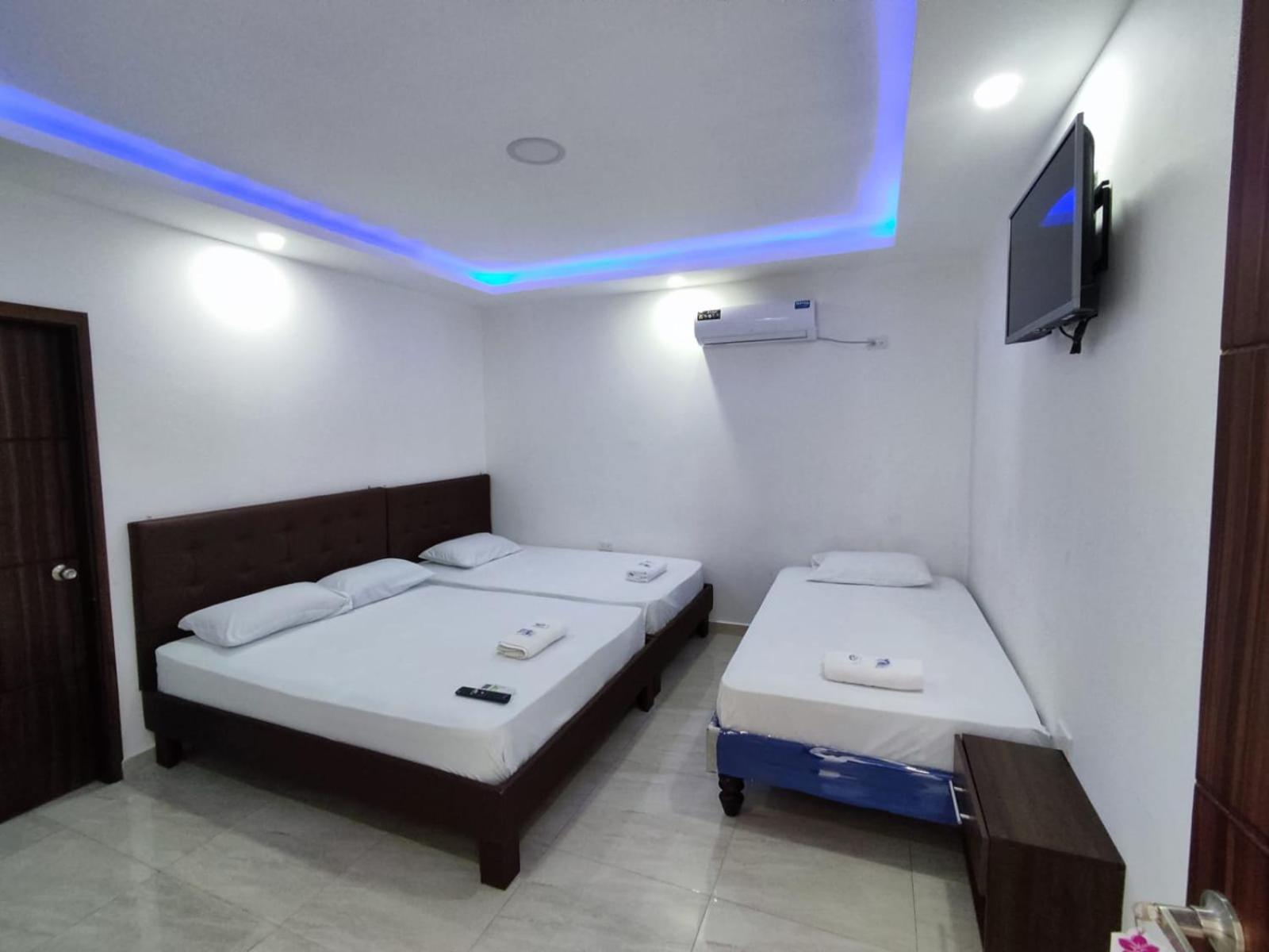 Triple Room with Bathroom photo 3