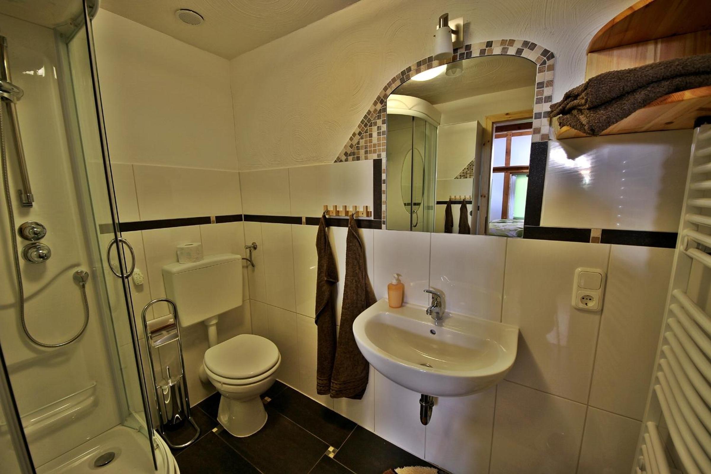 Large Double Room photo 2