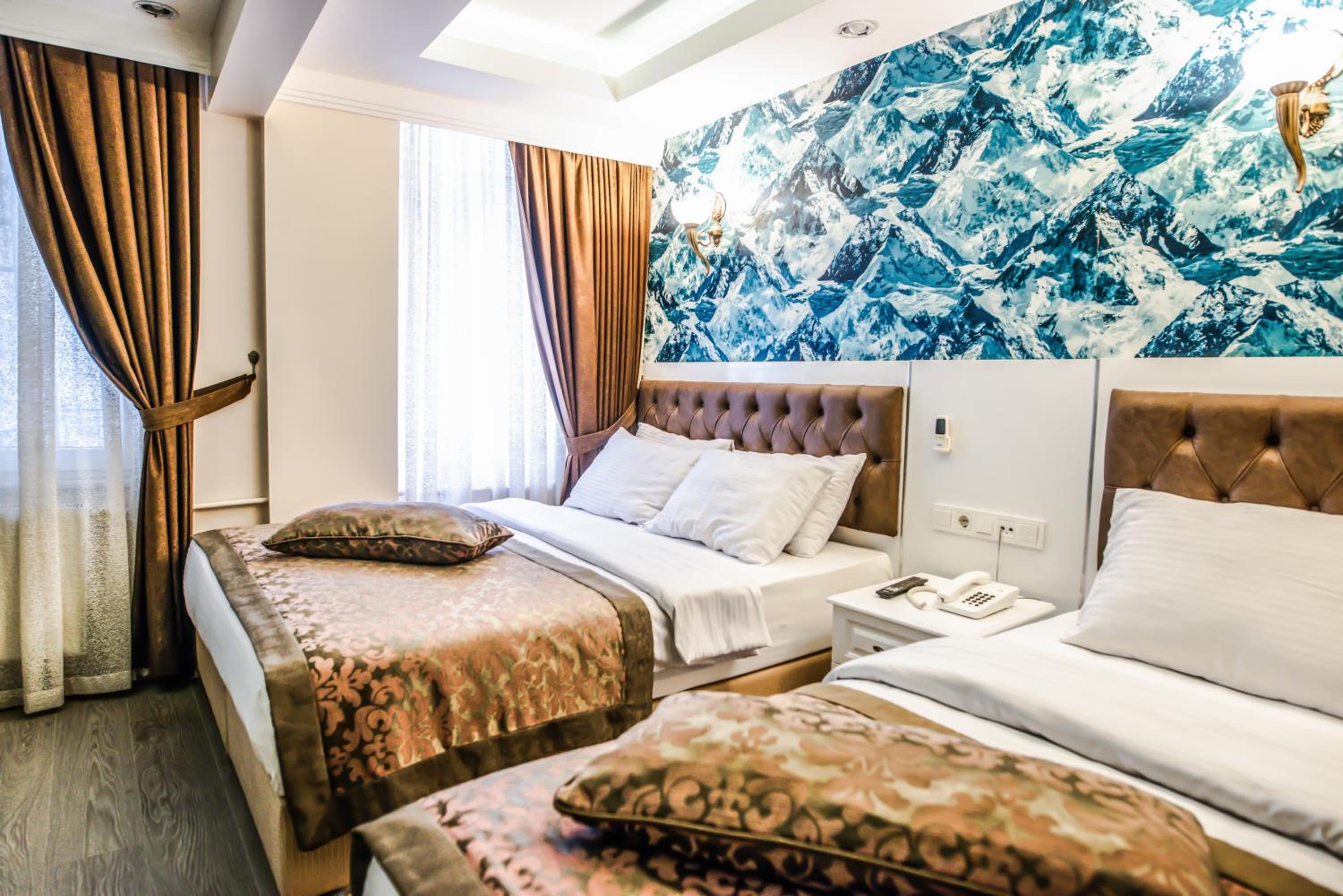 Deluxe Twin Room photo 1