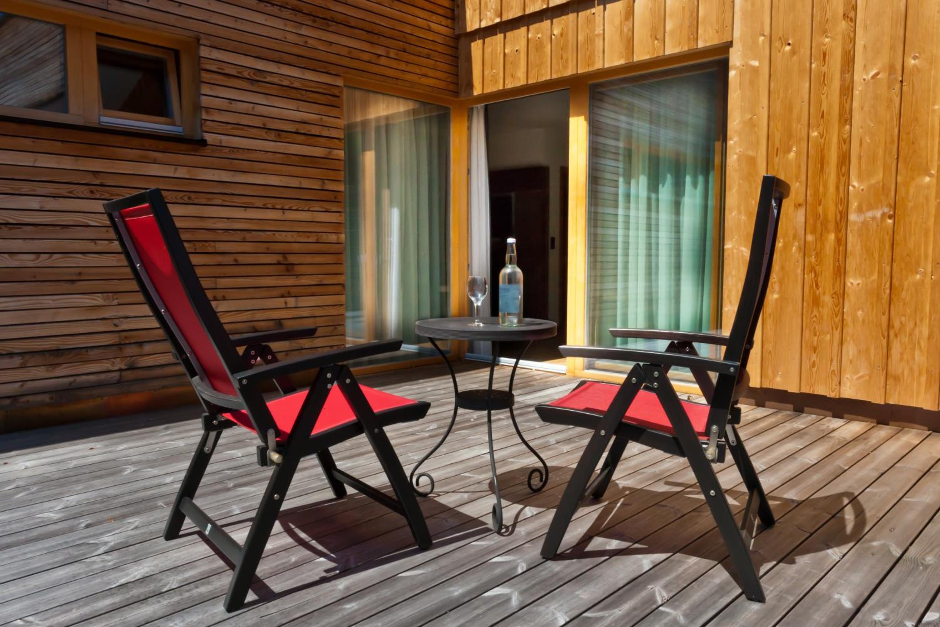 Deluxe Double or Twin Room with Terrace photo 2