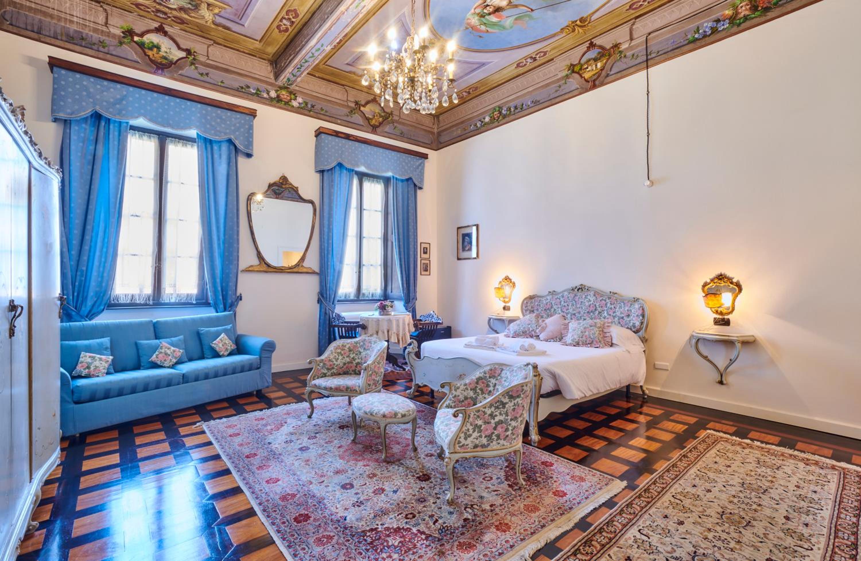 King Room with Pool View photo 2