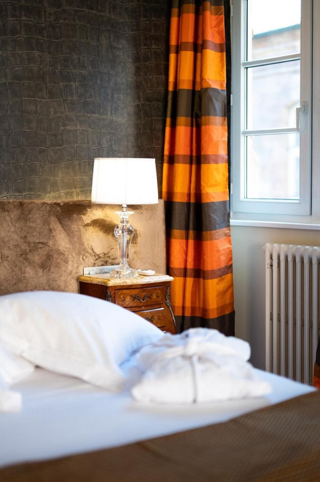 Junior Suite with Cathedral View photo 1