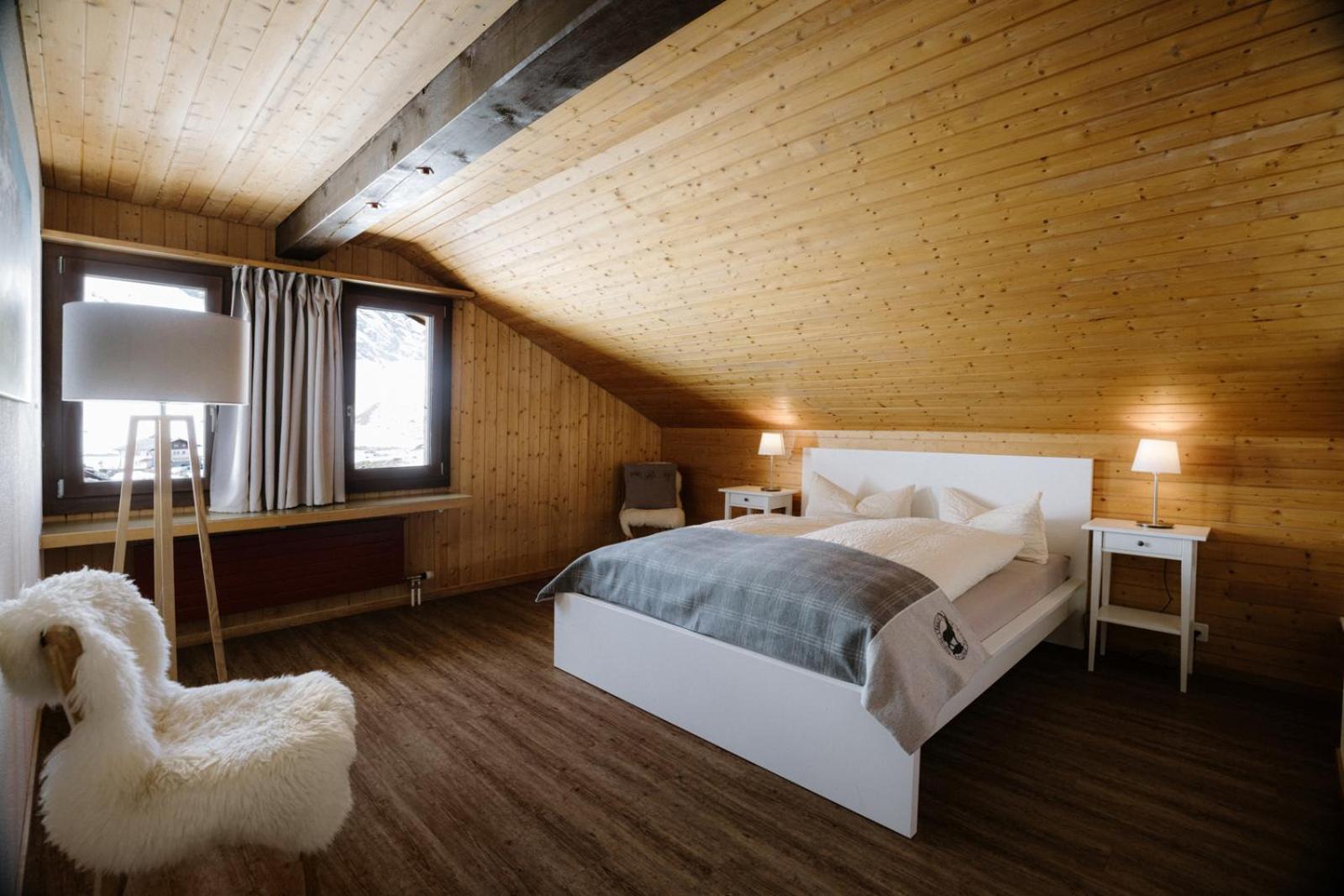 Double Room with Extra Bed photo 1