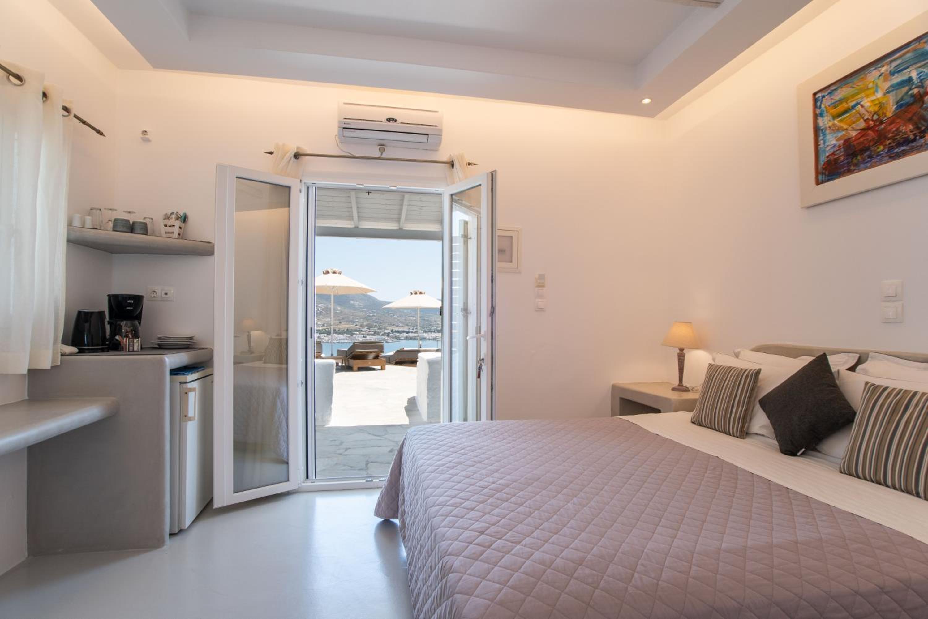Double Room with Sea View - Photo 26