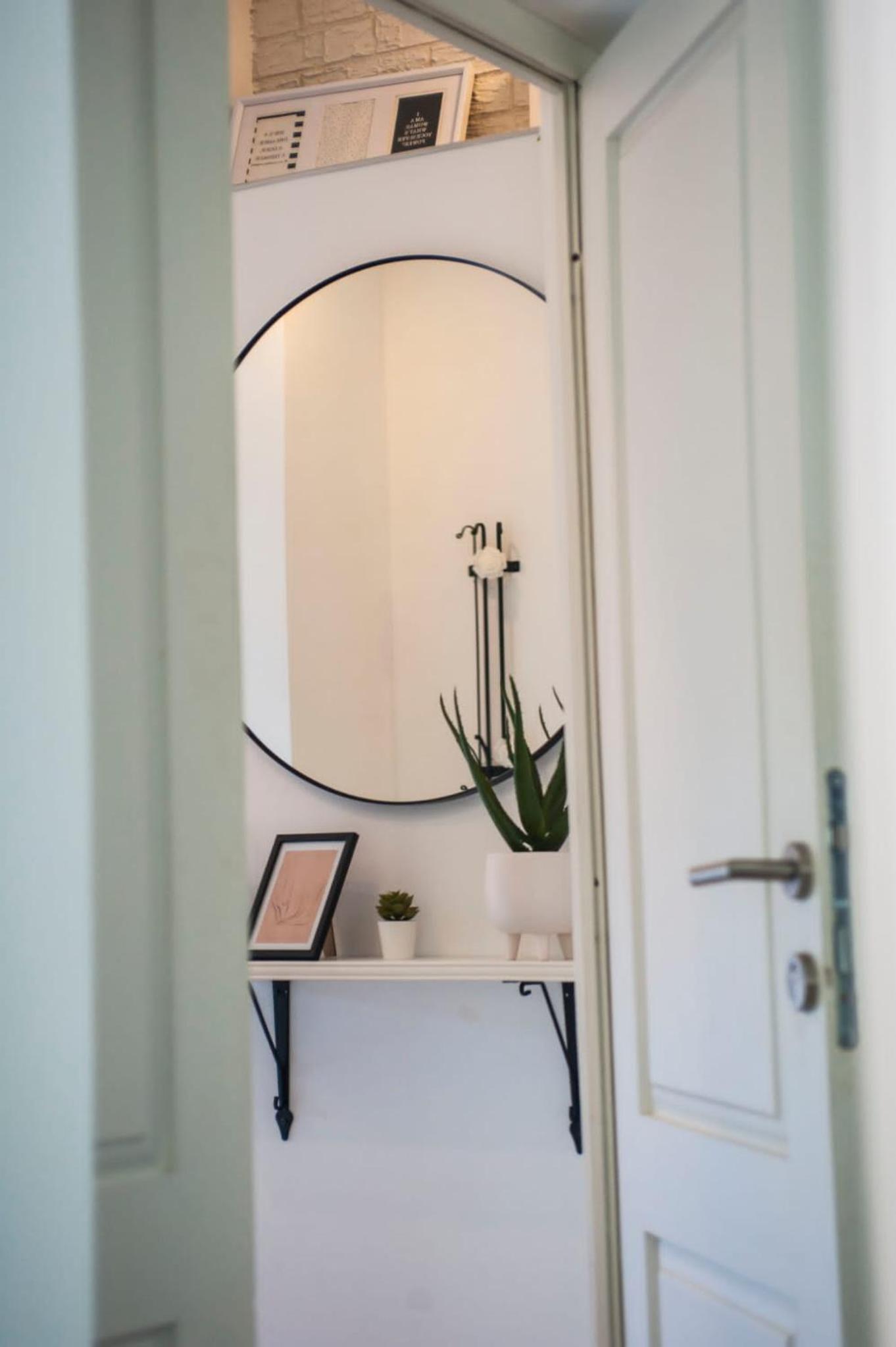 Two-Bedroom Apartment - Photo 25