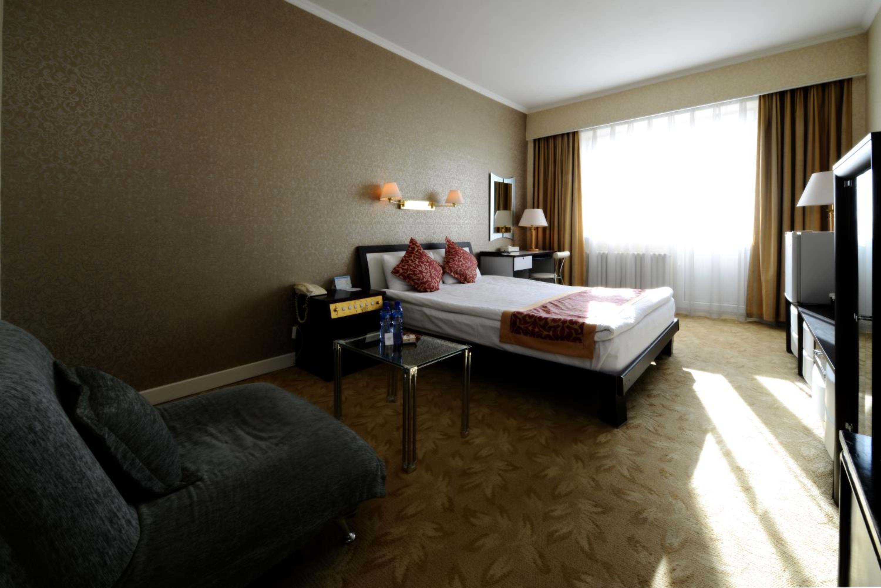 Standard Double Room - Photo 4