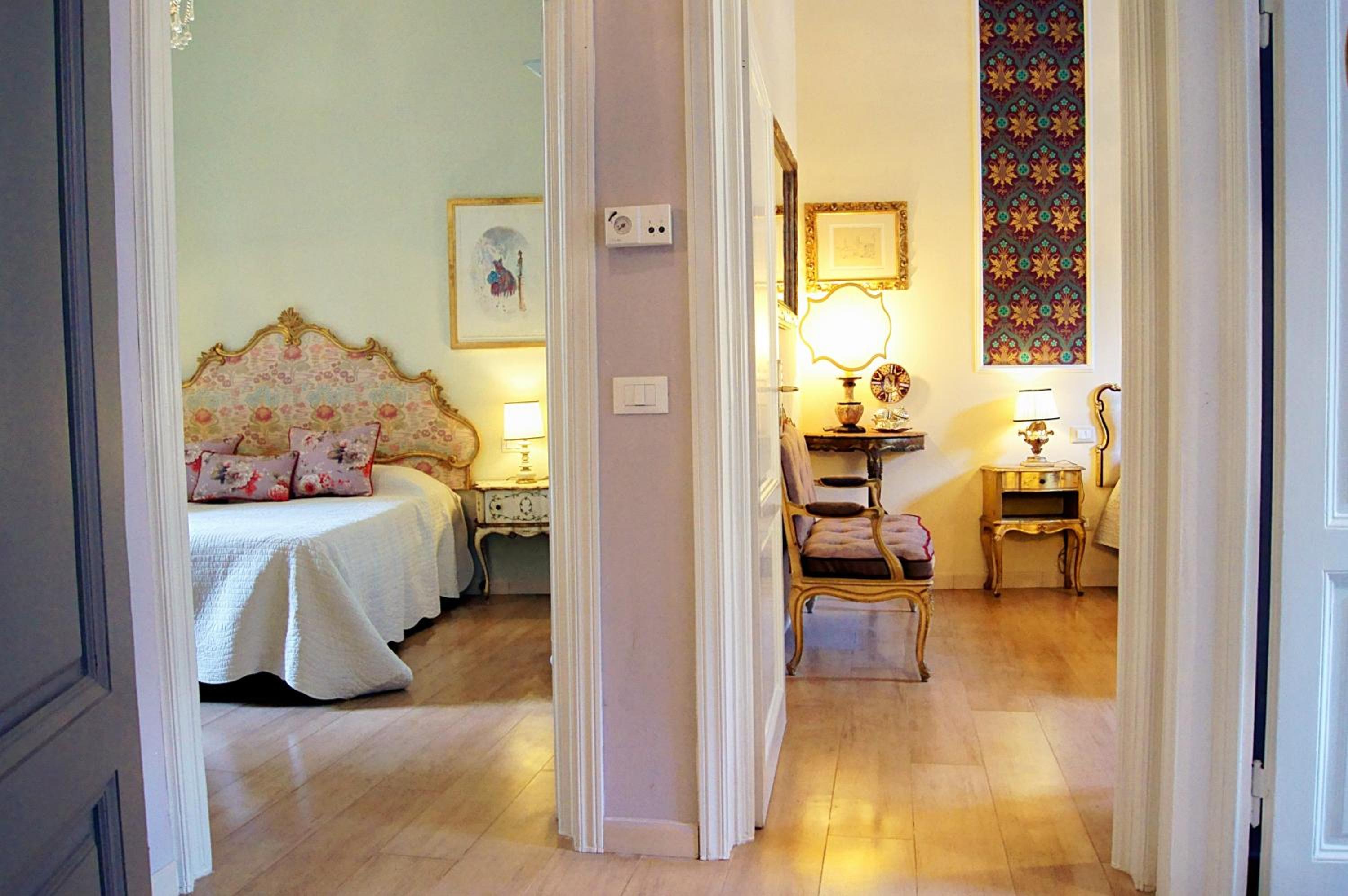Two-Bedroom Apartment with Private Garden photo 1