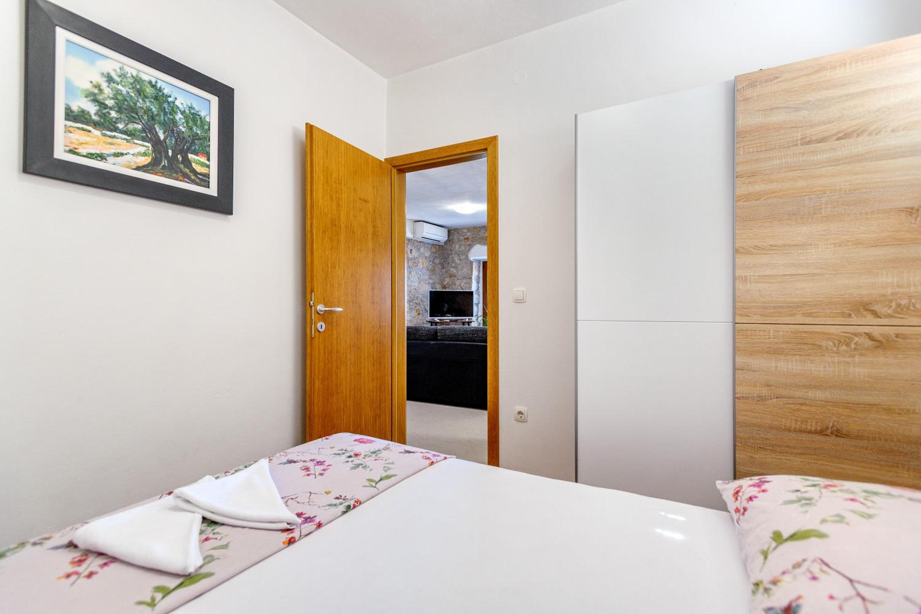 Digital Nomads Package - Two-Bedroom Apartment with Sea View and Free Office Equipment photo 1
