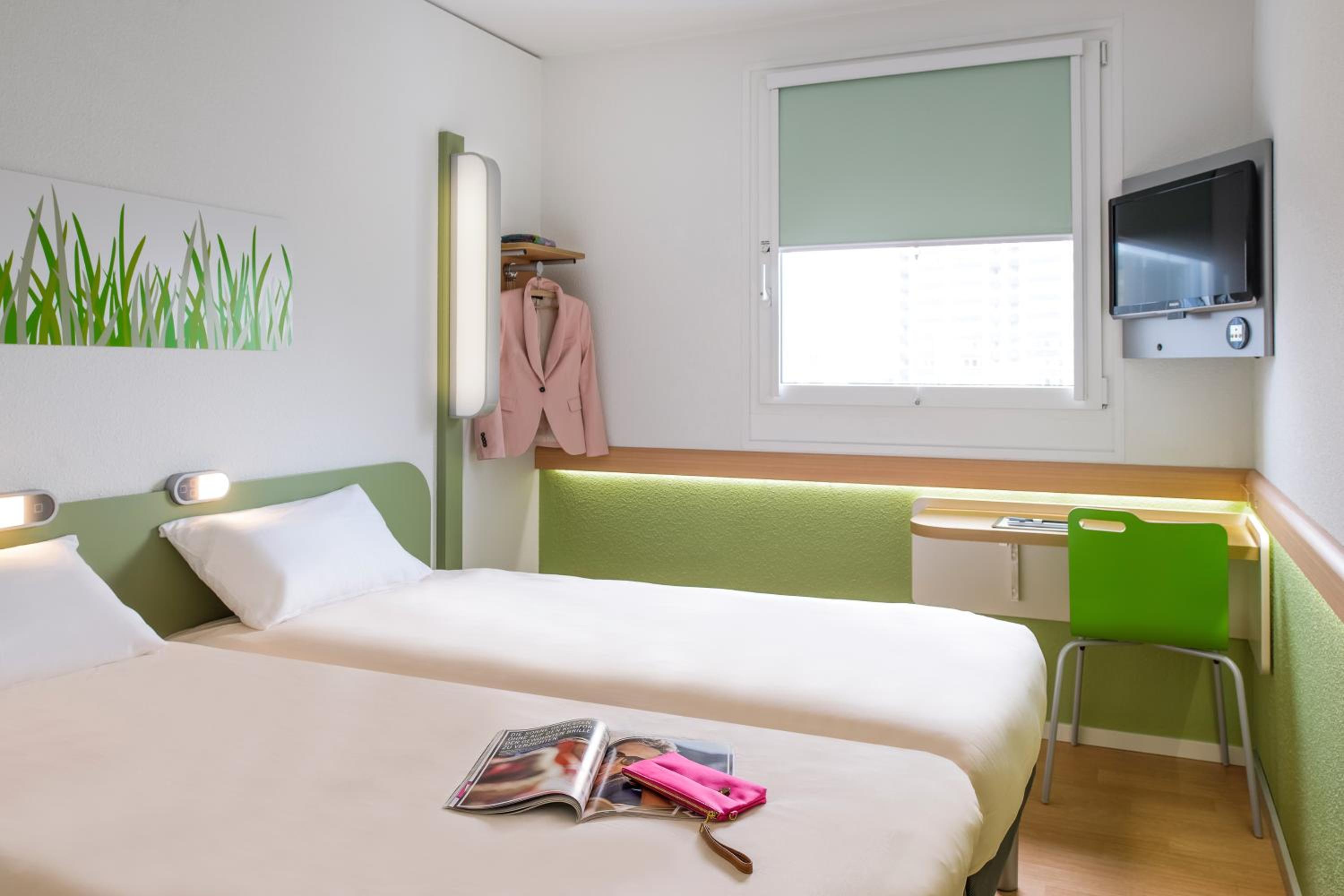 Standard Twin Room photo 1