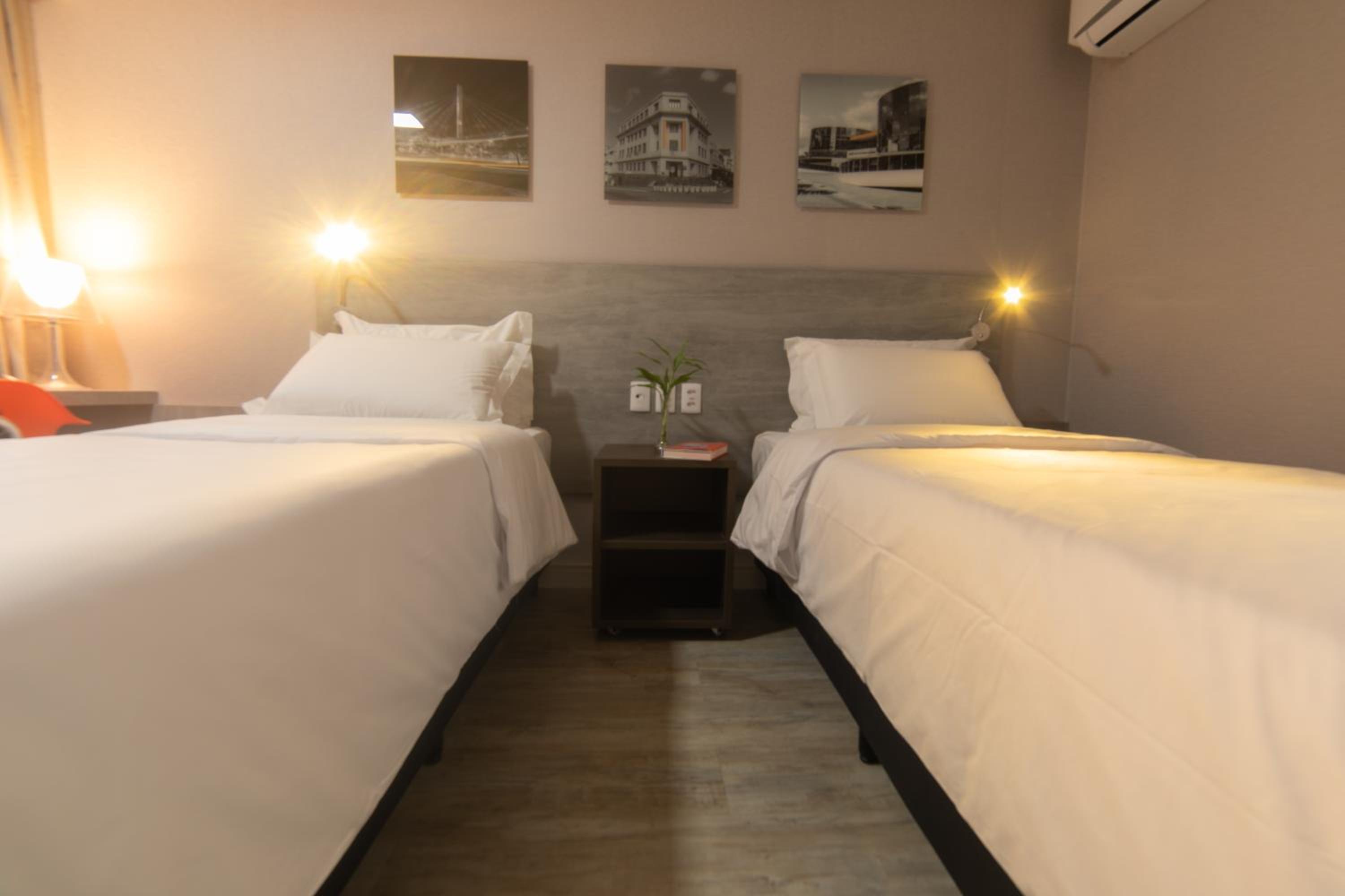Luxury Twin - 2 Single Beds