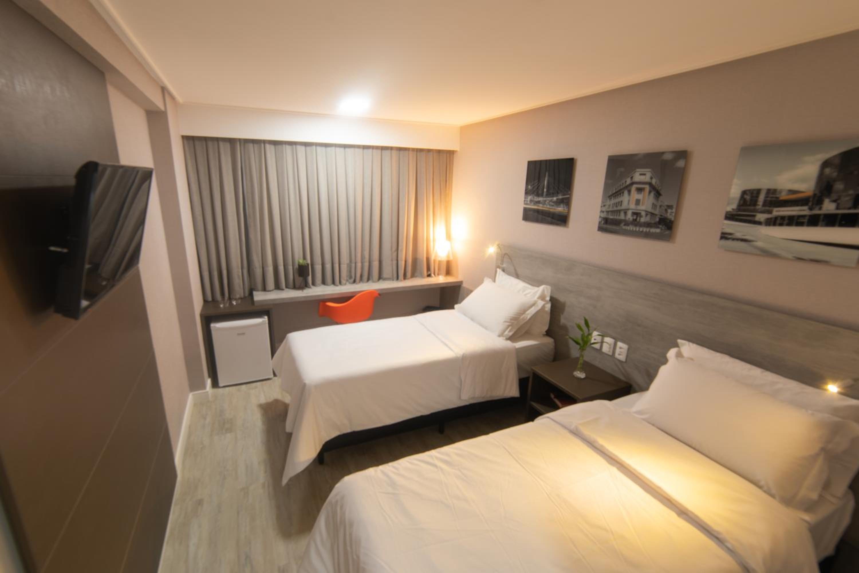 Luxury Twin - 2 Single Beds photo 2