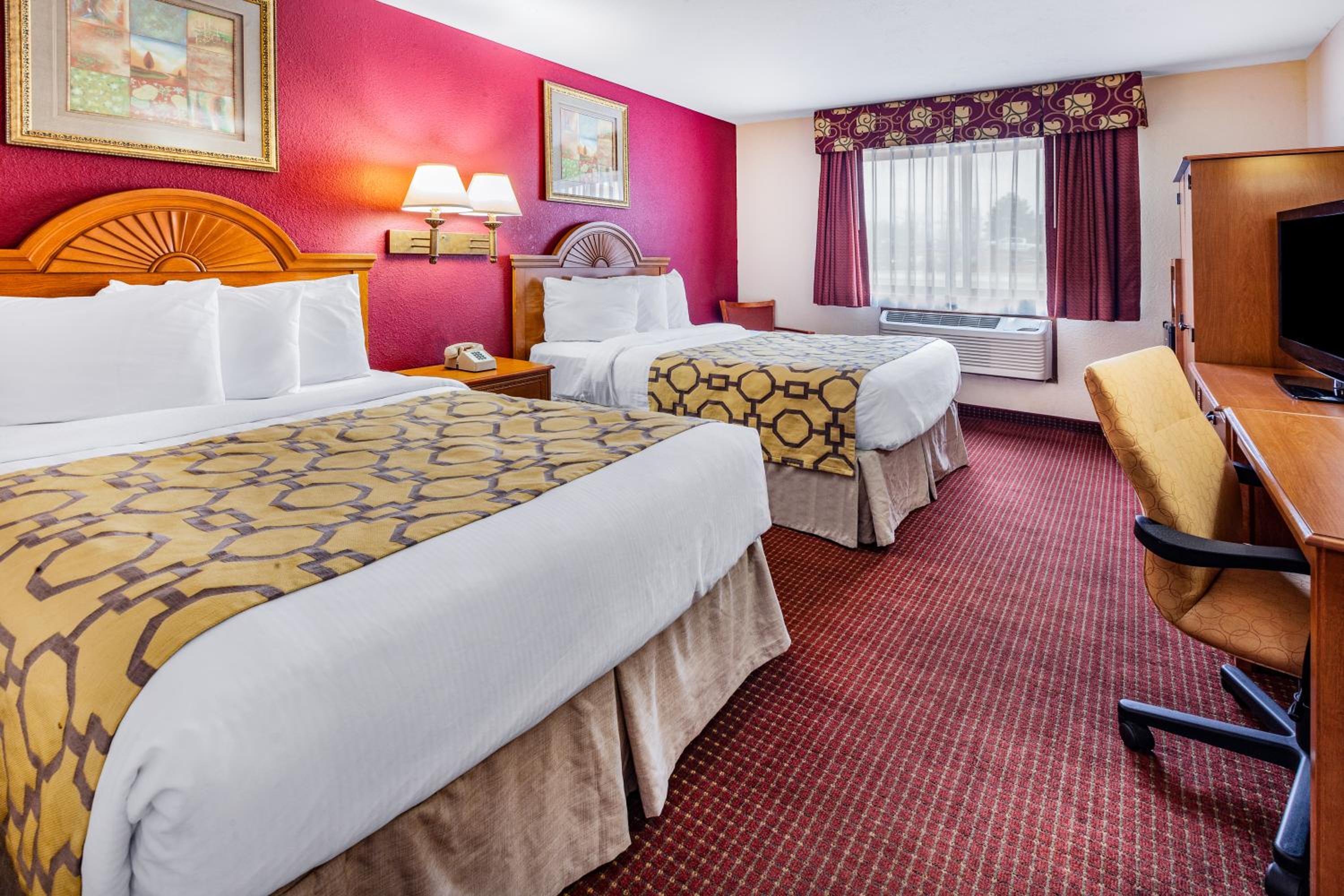 Double Room with Two Double Beds - Non-Smoking - Photo 3
