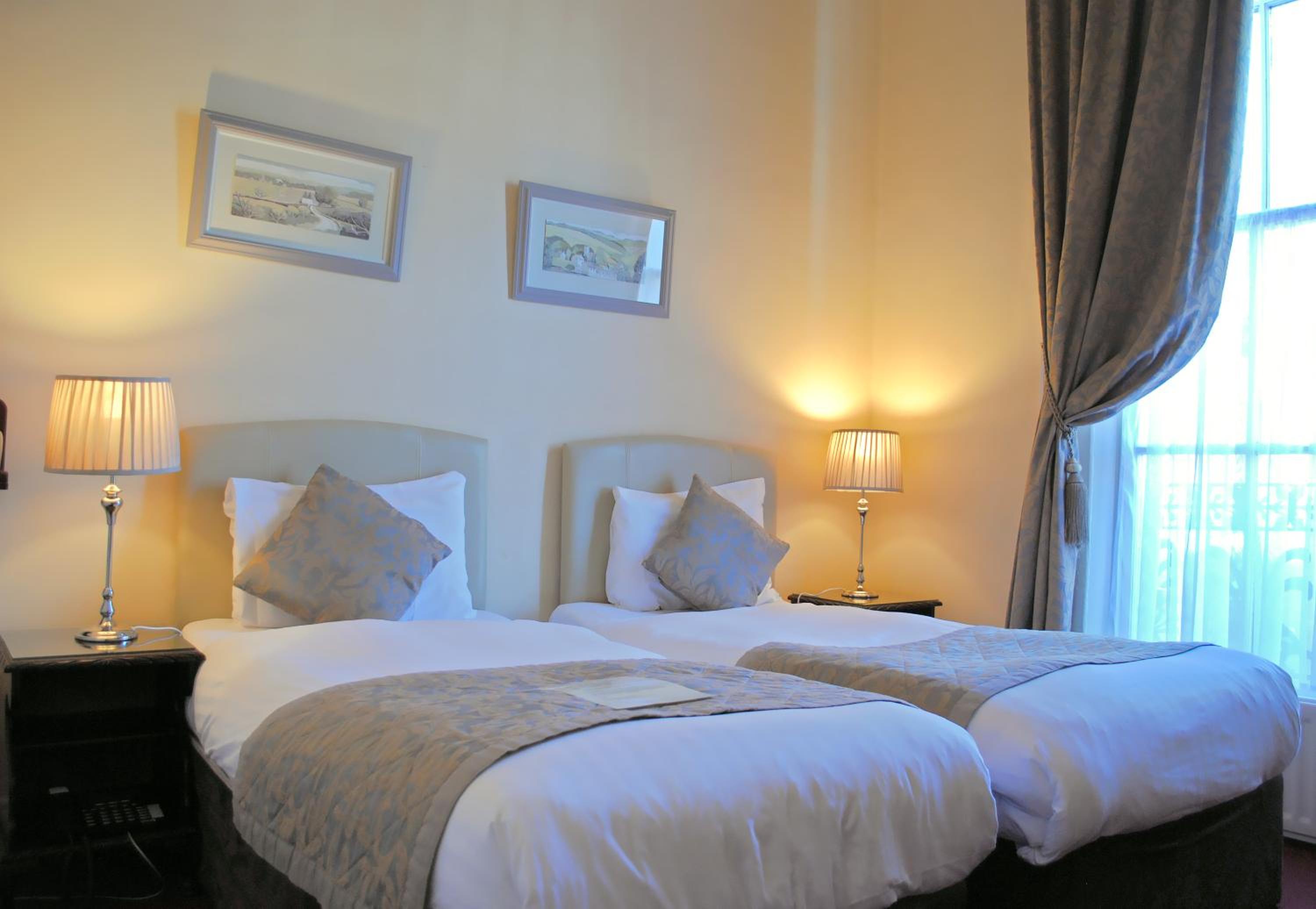 Single Room photo 1