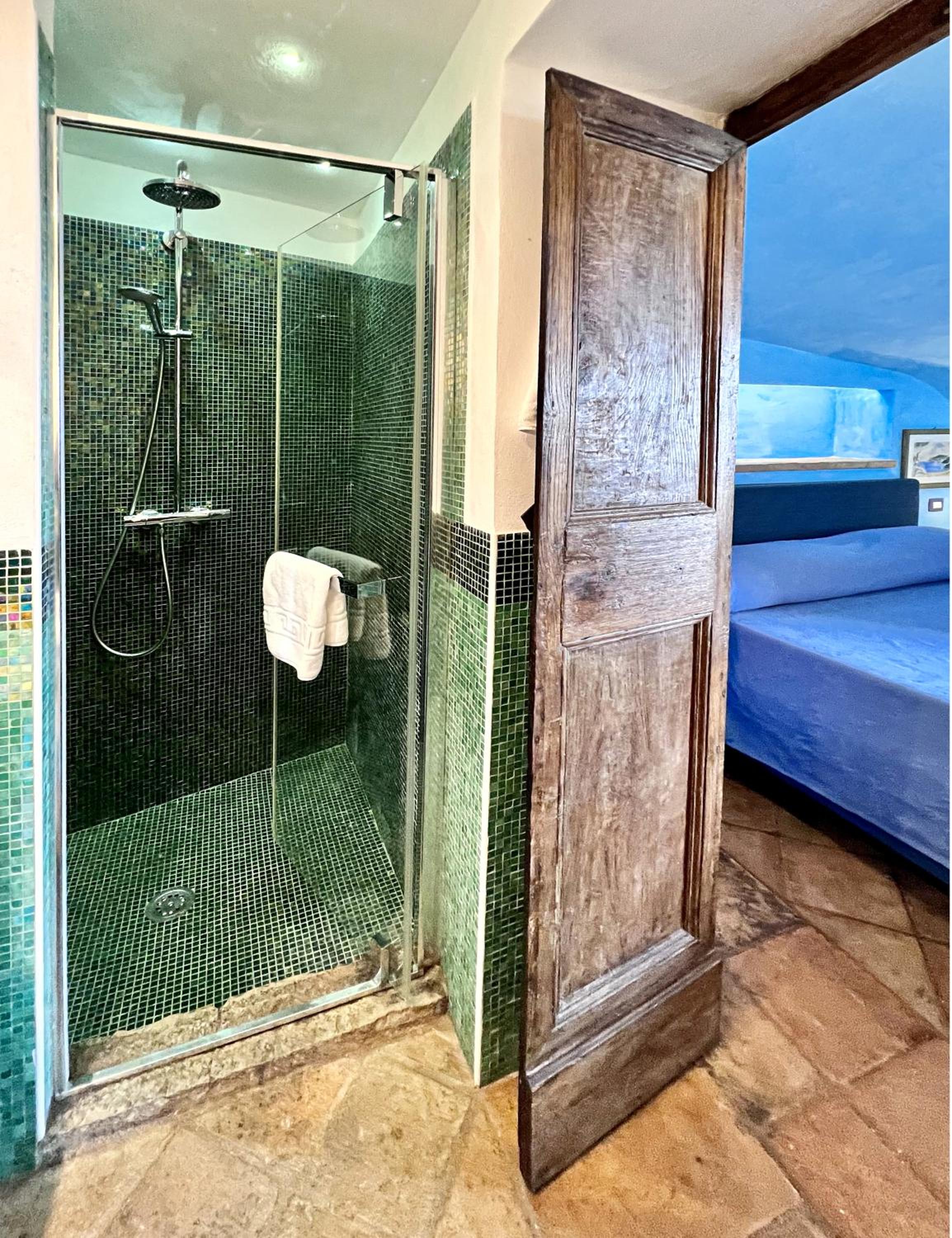 Duplex Suite - Photo 6