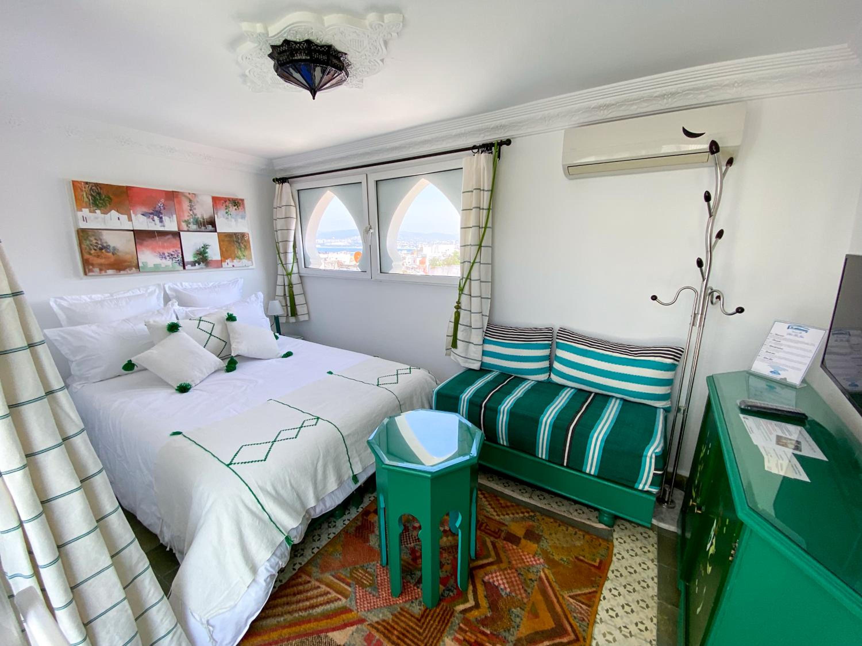 Double Room - Photo 5