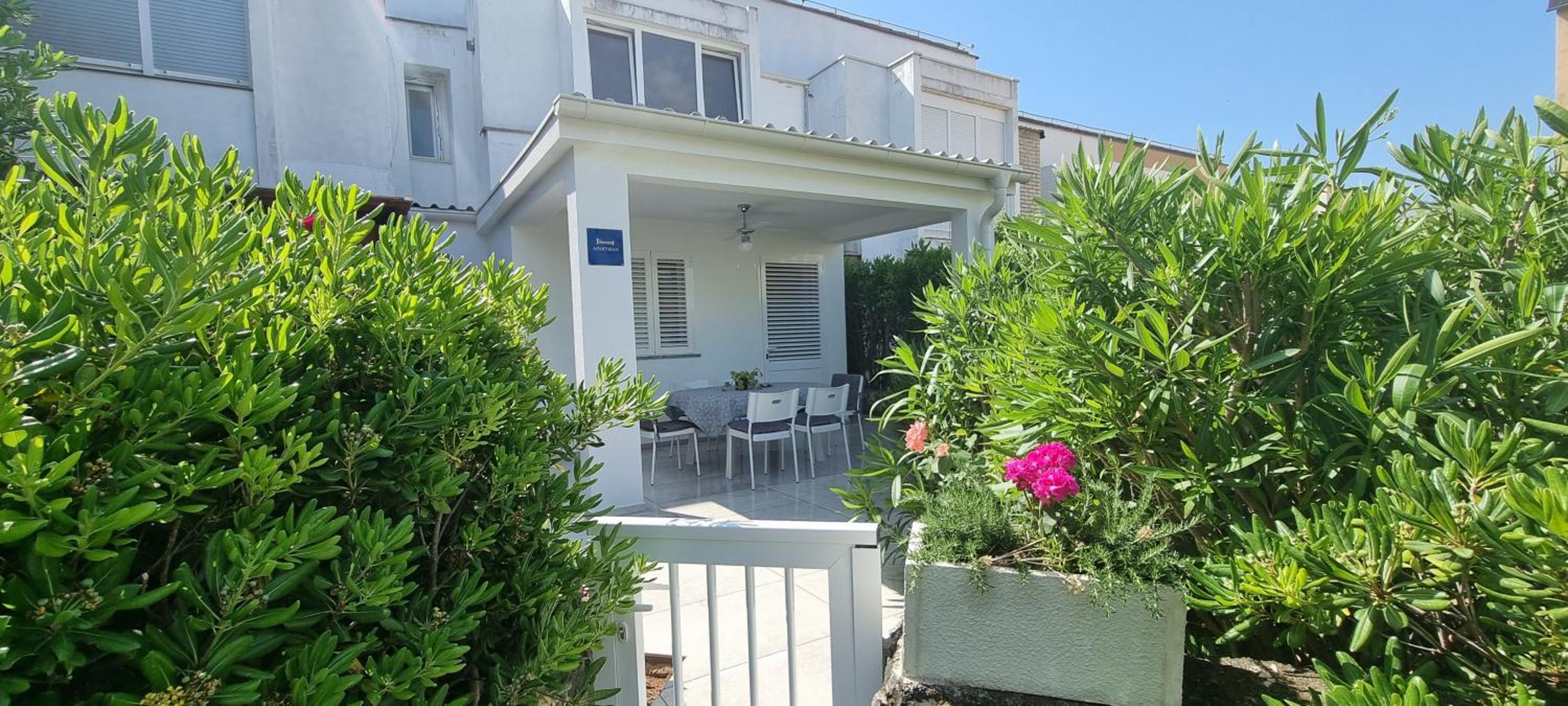 Apartment with Terrace