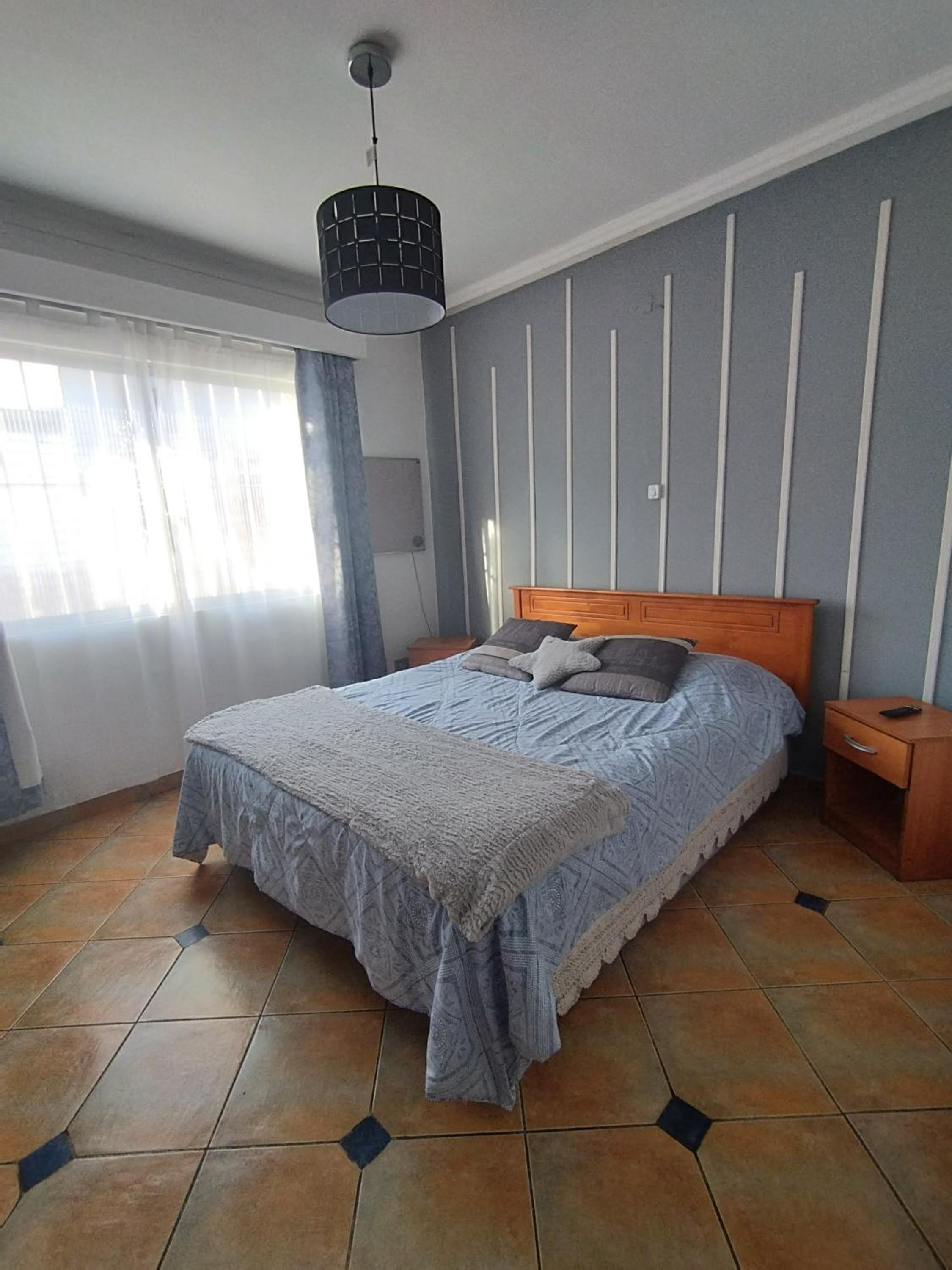 Double Room with Shared Bathroom photo 3