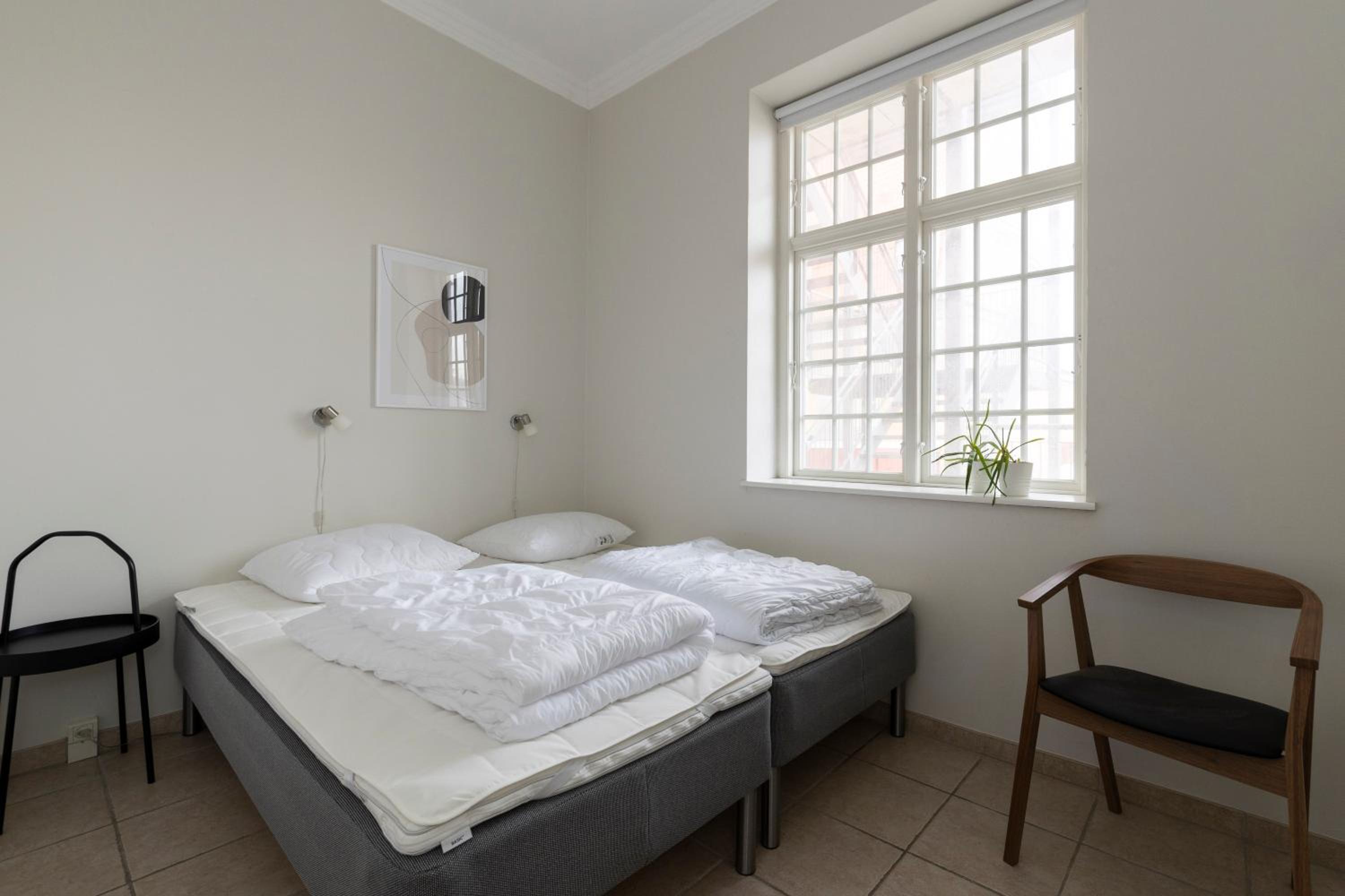 Two-Bedroom Apartment with Terrace photo 3