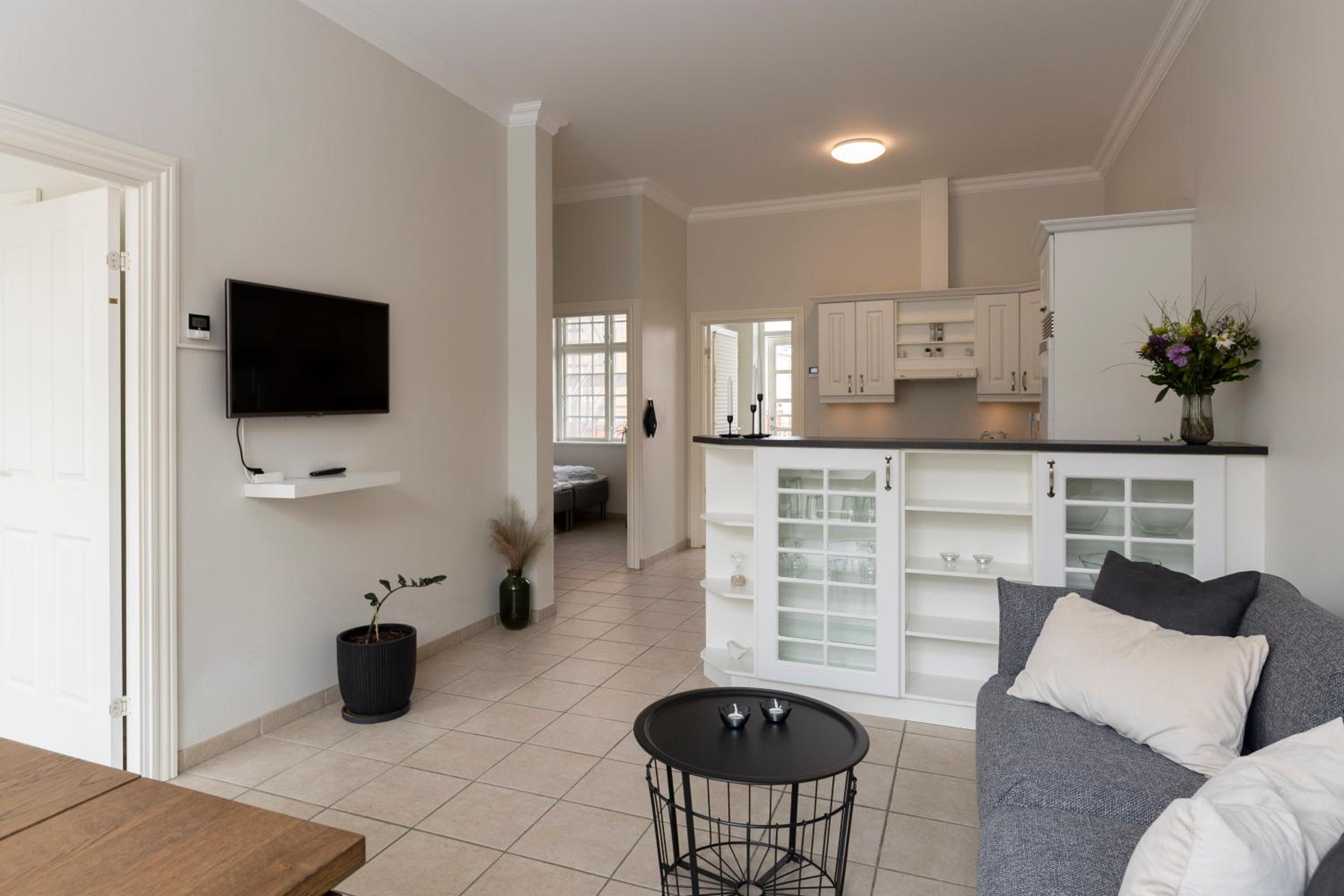 Two-Bedroom Apartment with Terrace photo 1