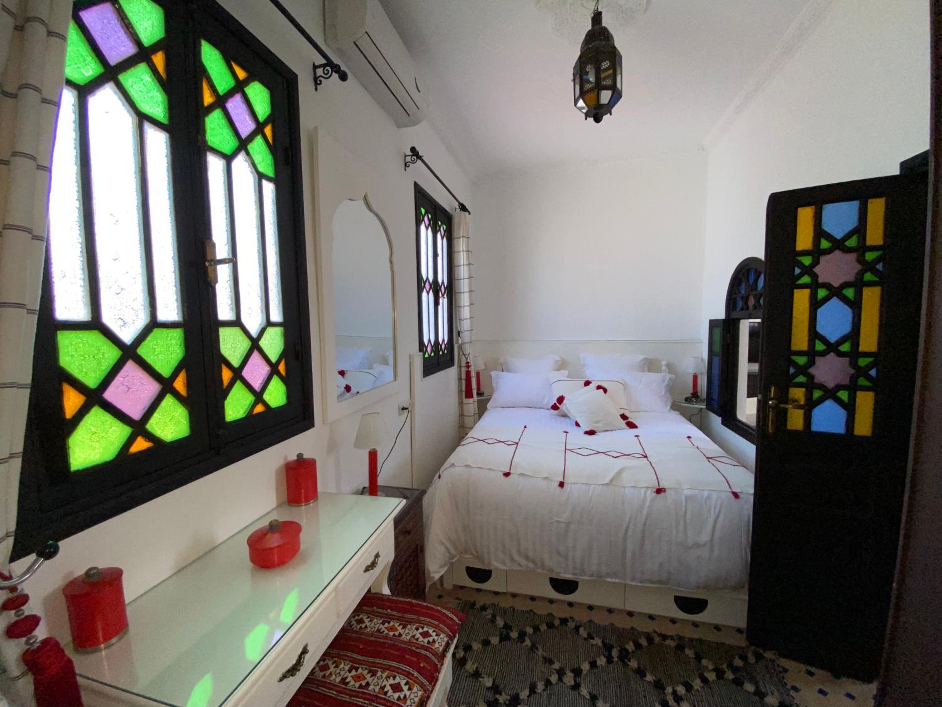 One-Bedroom Suite - Photo 21