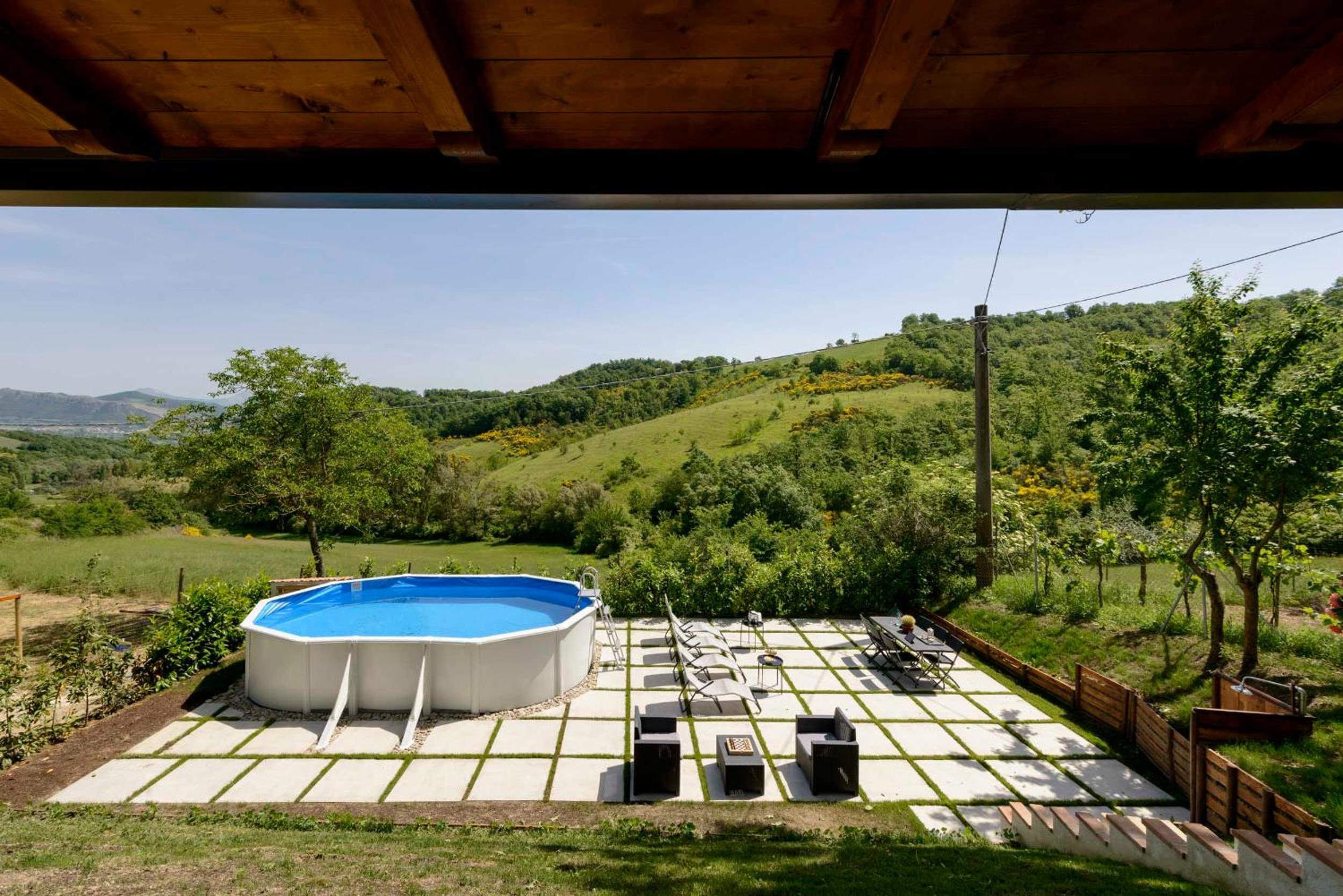 Two-Bedroom House - Photo 9