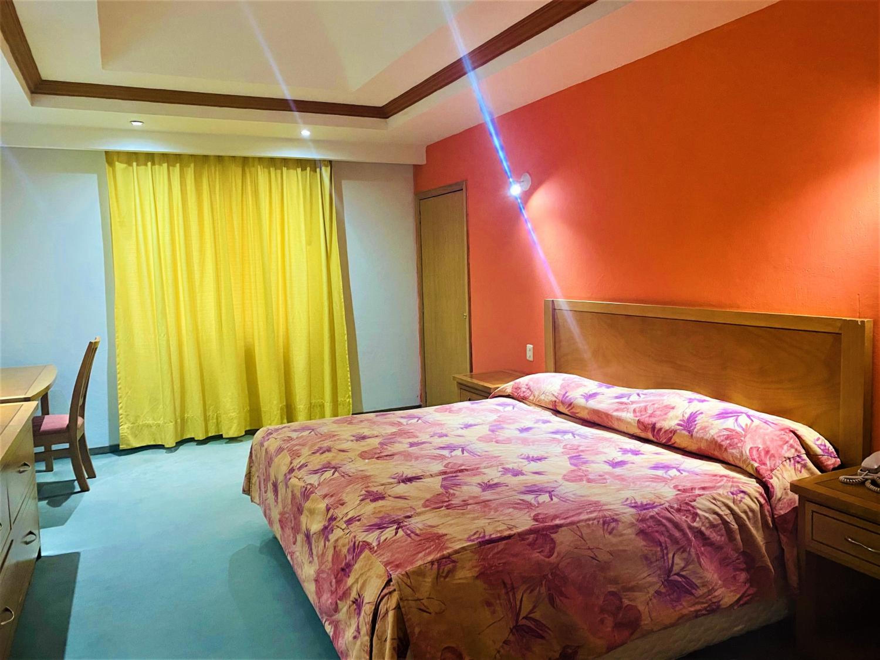 Standard Double Room - Photo 1