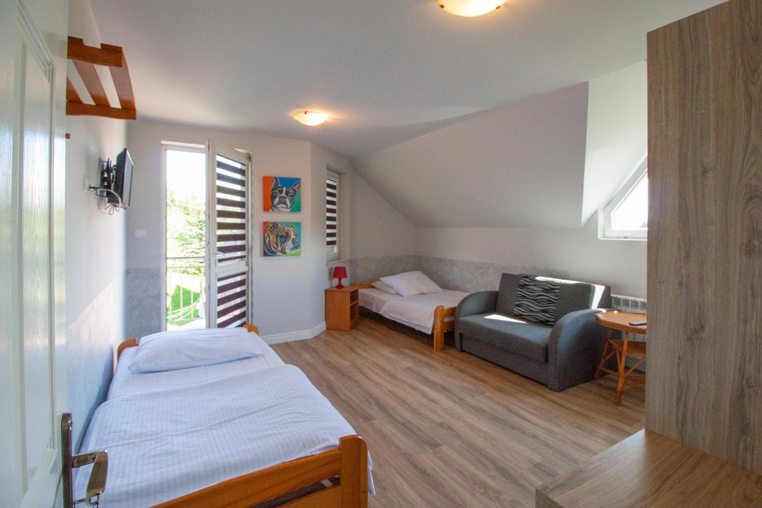 Quadruple Room - Photo 1