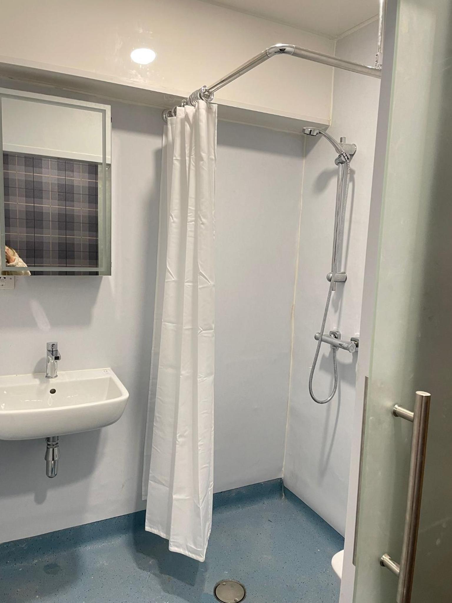 Double Room - Photo 3