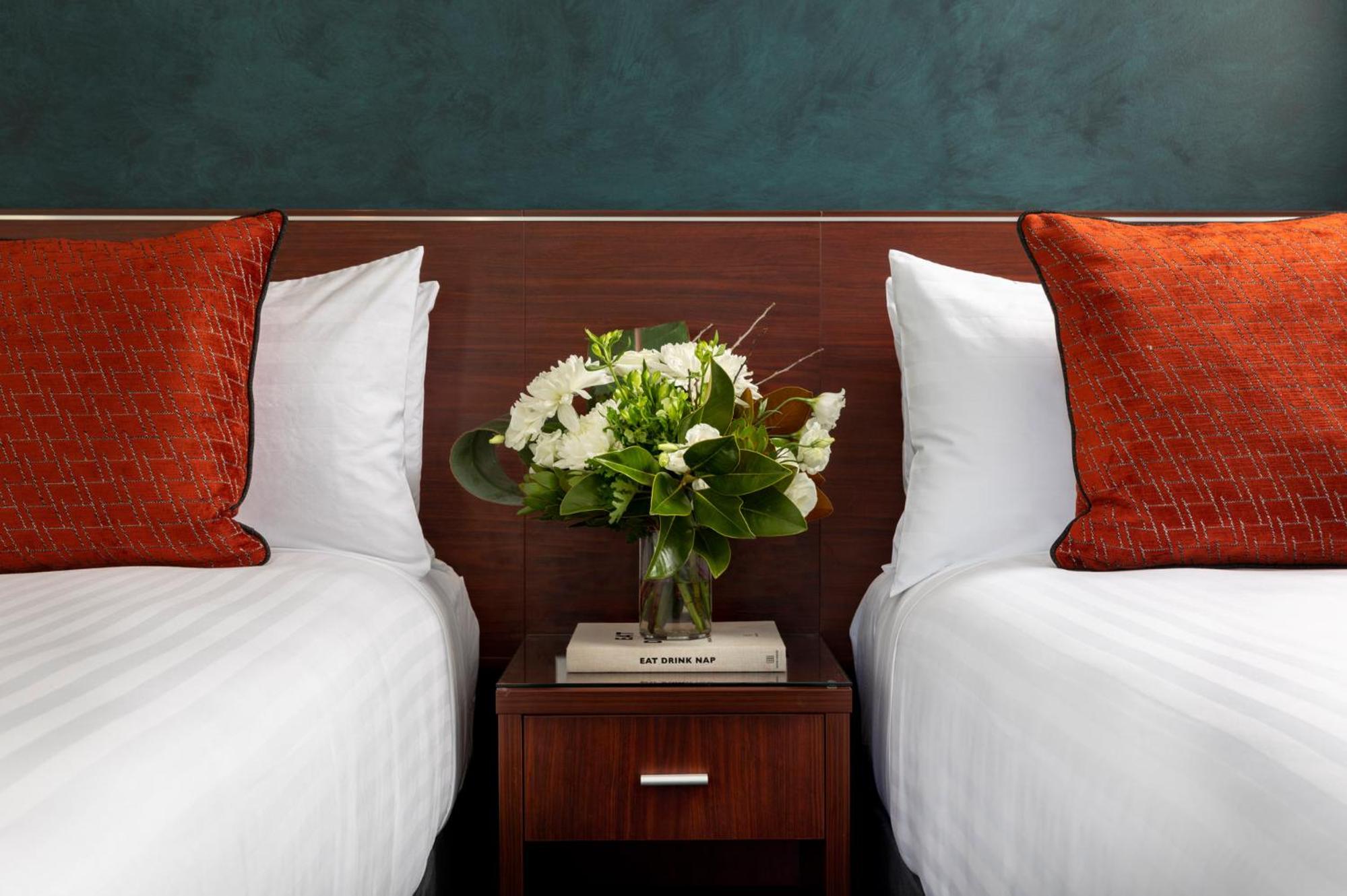 Superior Room with Two Double Beds - Photo 1