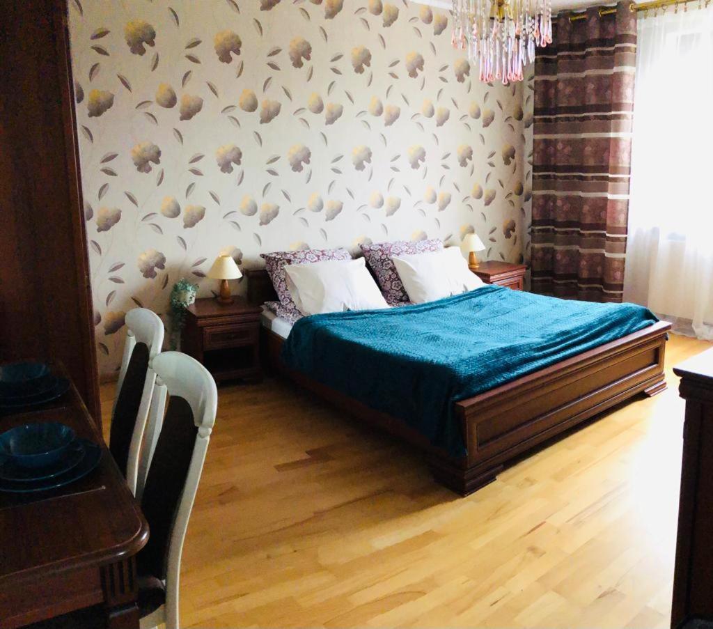 Large Double Room photo 2