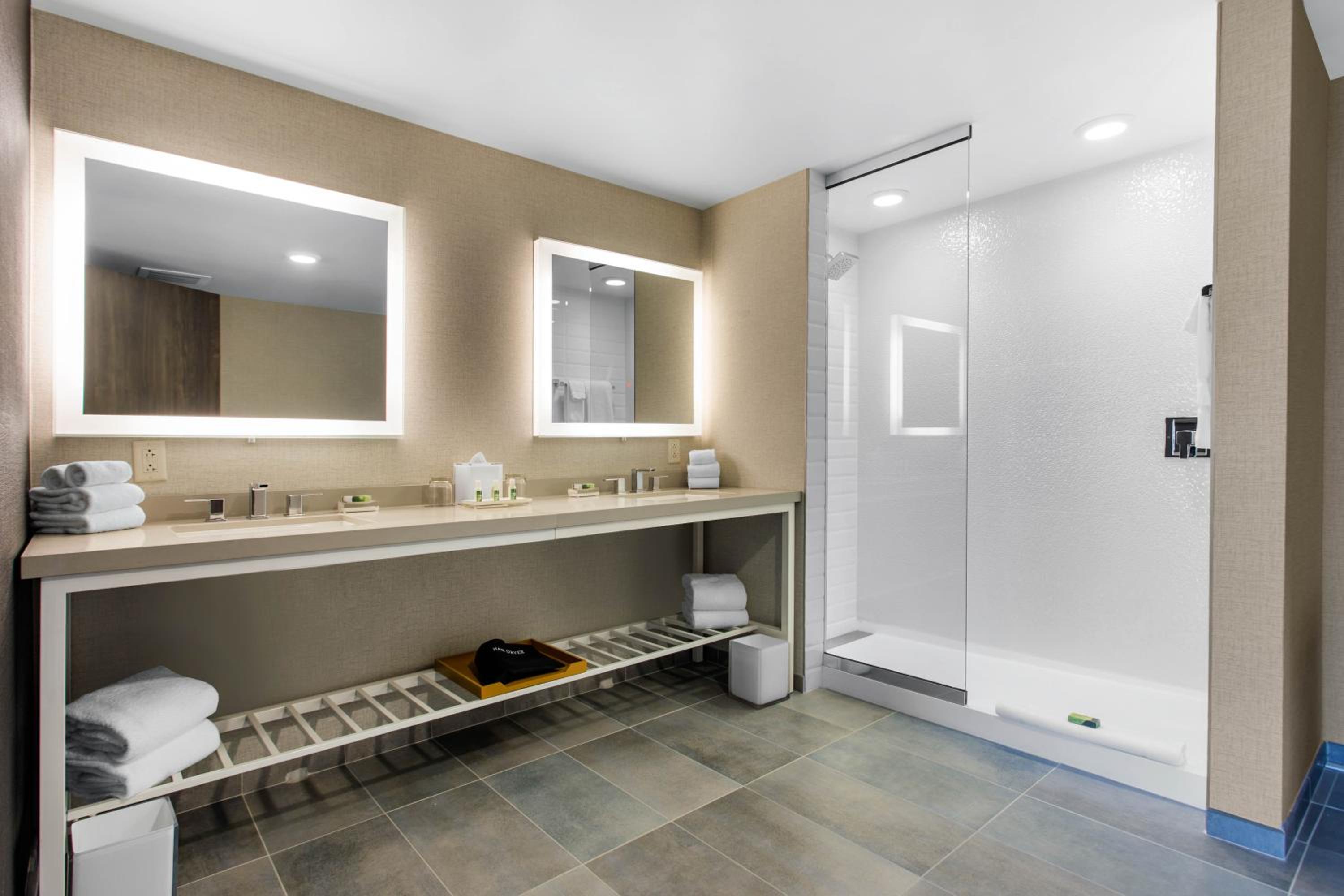 Two-Bedroom Corner King Suite with Private Deck and View
