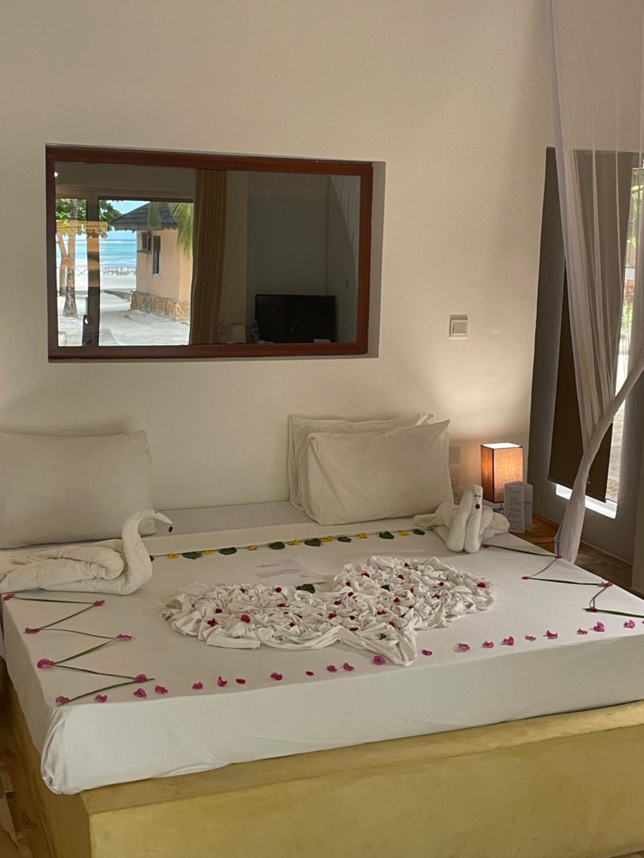 Deluxe Room with Garden View - Photo 19