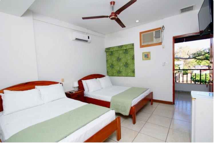 Standard Quadruple Room photo 1
