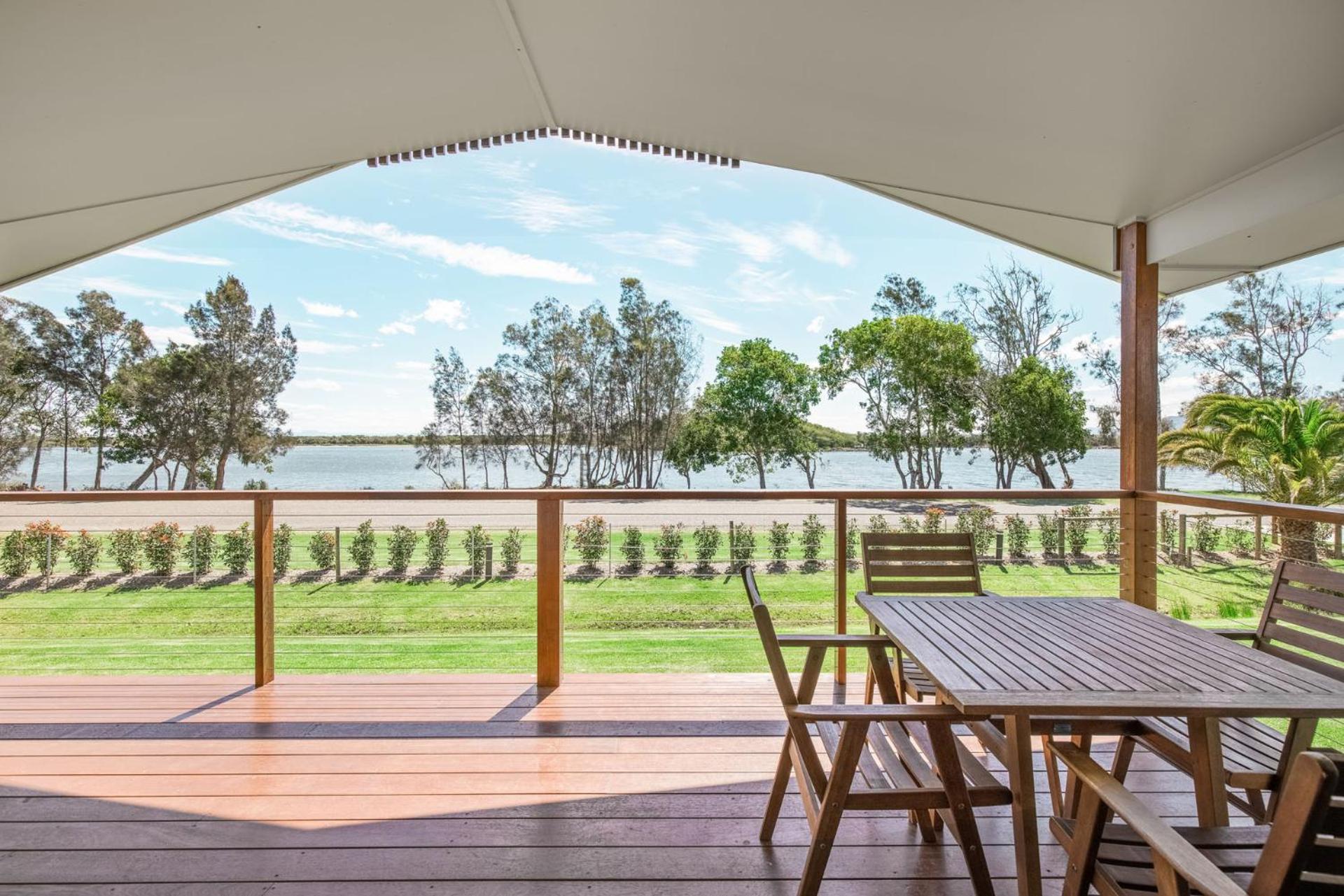 Two-Bedroom Waterfront Villa - Photo 2