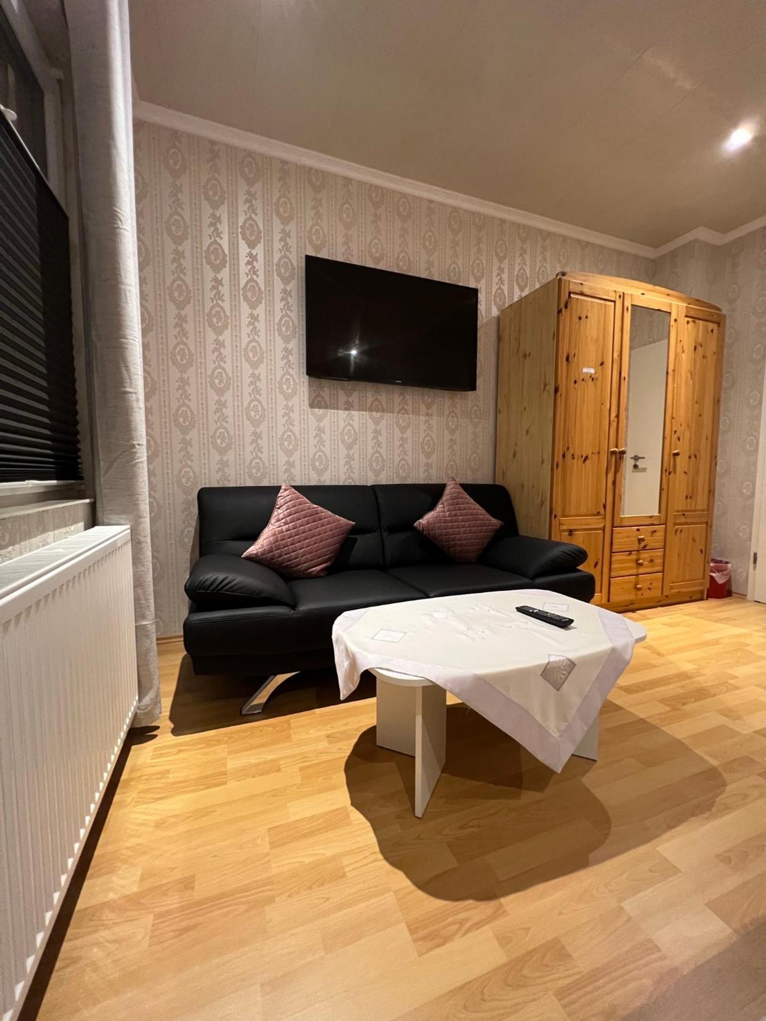 Double Room - Photo 1